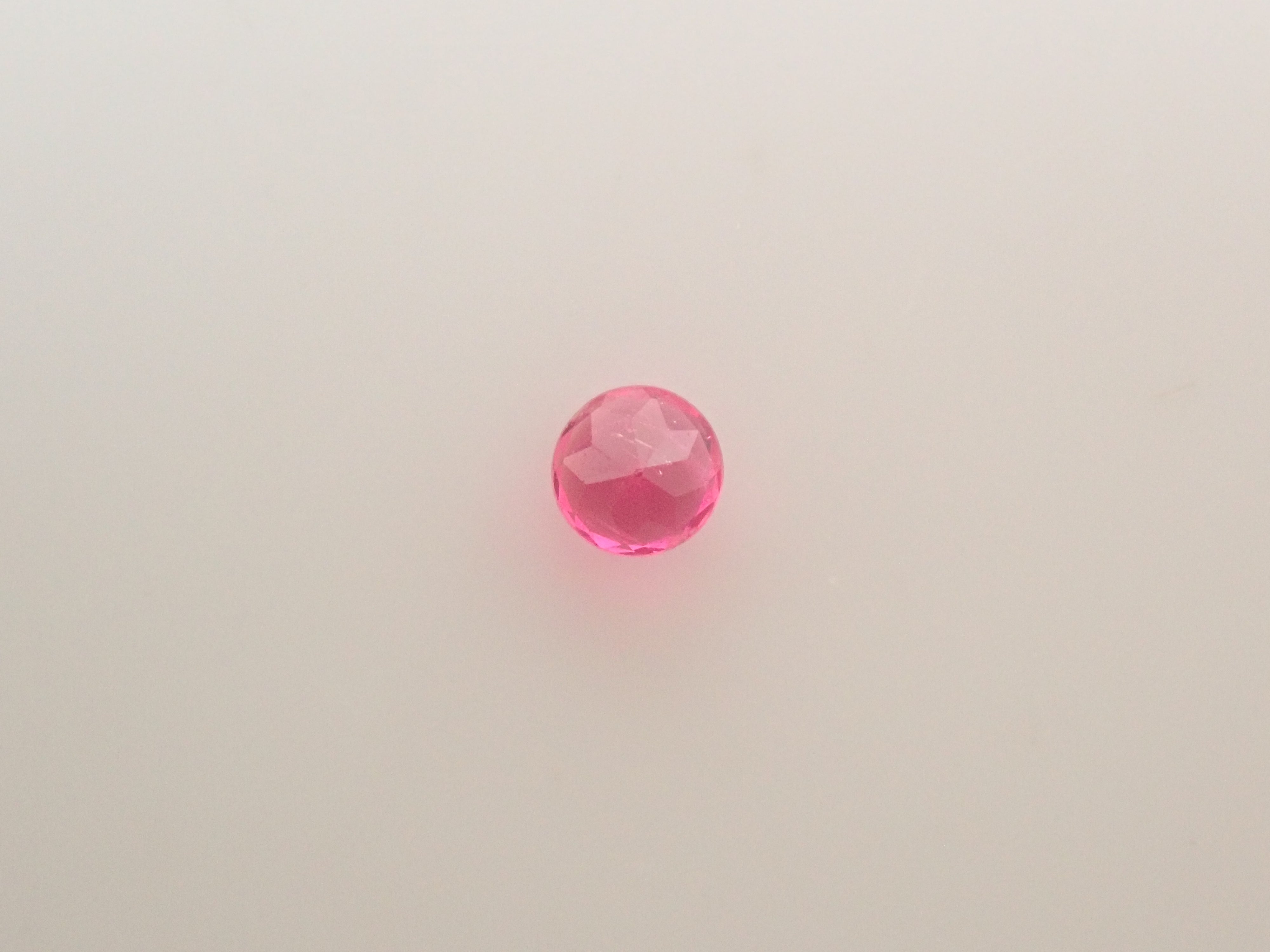 アメリカ産レッドベリル 0.045ctルース