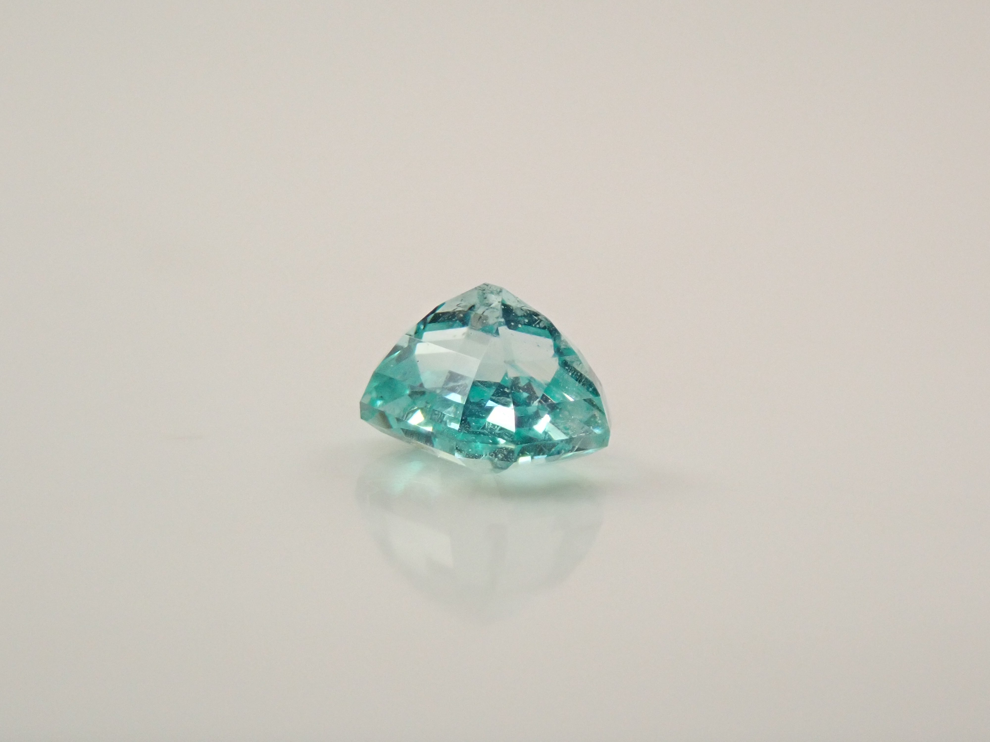 【11/29 22時販売】オーストラリア産エメラルド 0.320ctルース