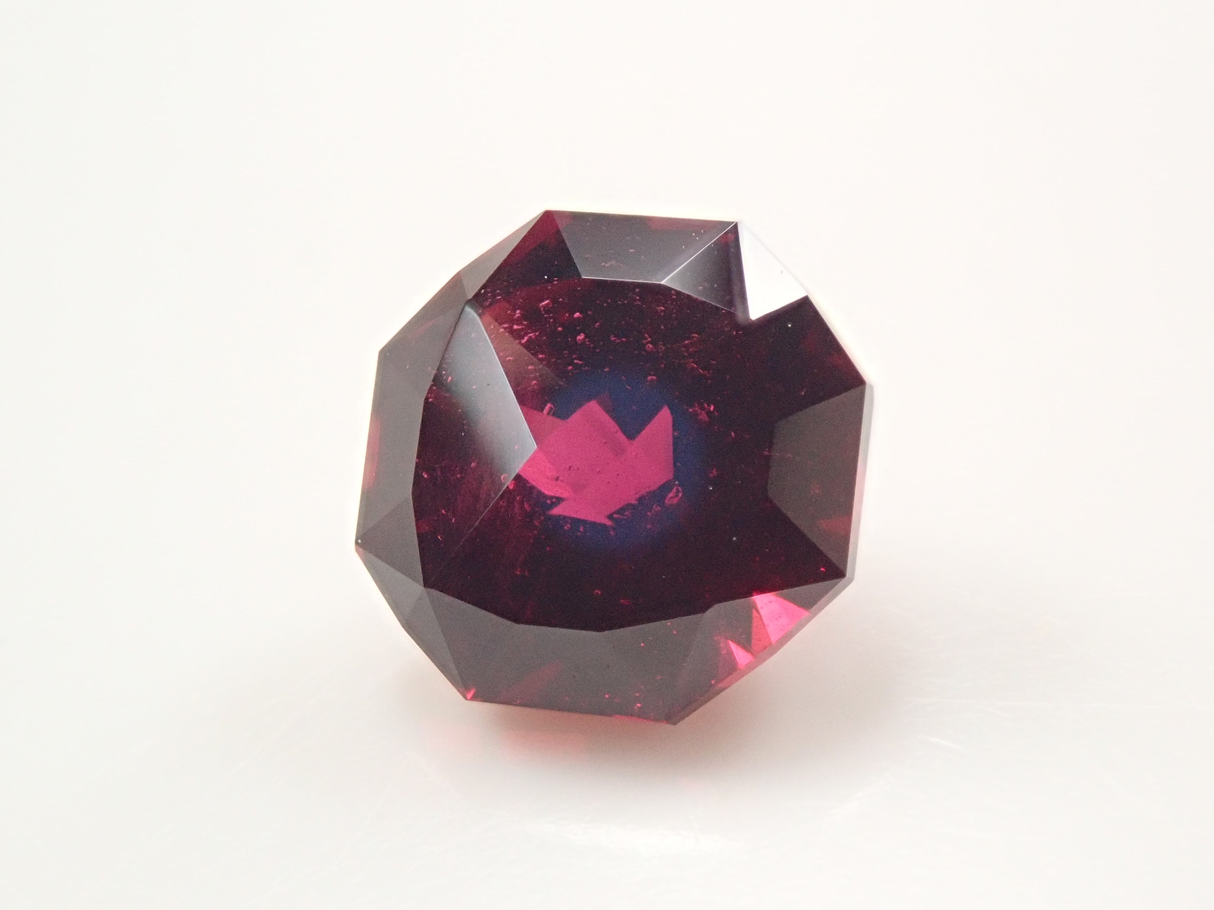 【1/4 22時販売】タンザニア産アルマンディンガーネット 2.169ctルース