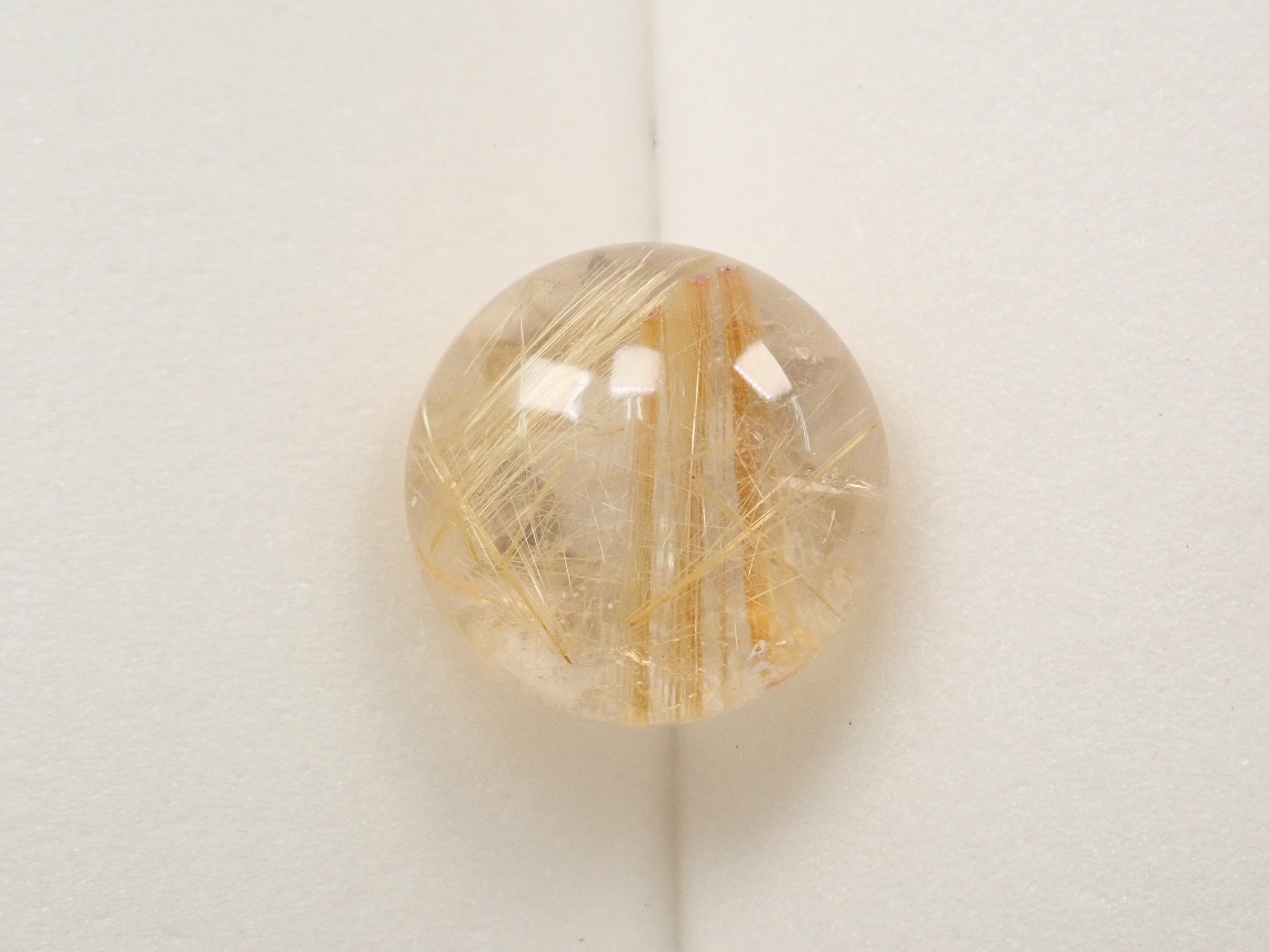 ブラジル産ルチルクォーツ(ルチルレイテッドクォーツ)12mm/7.140ctルース