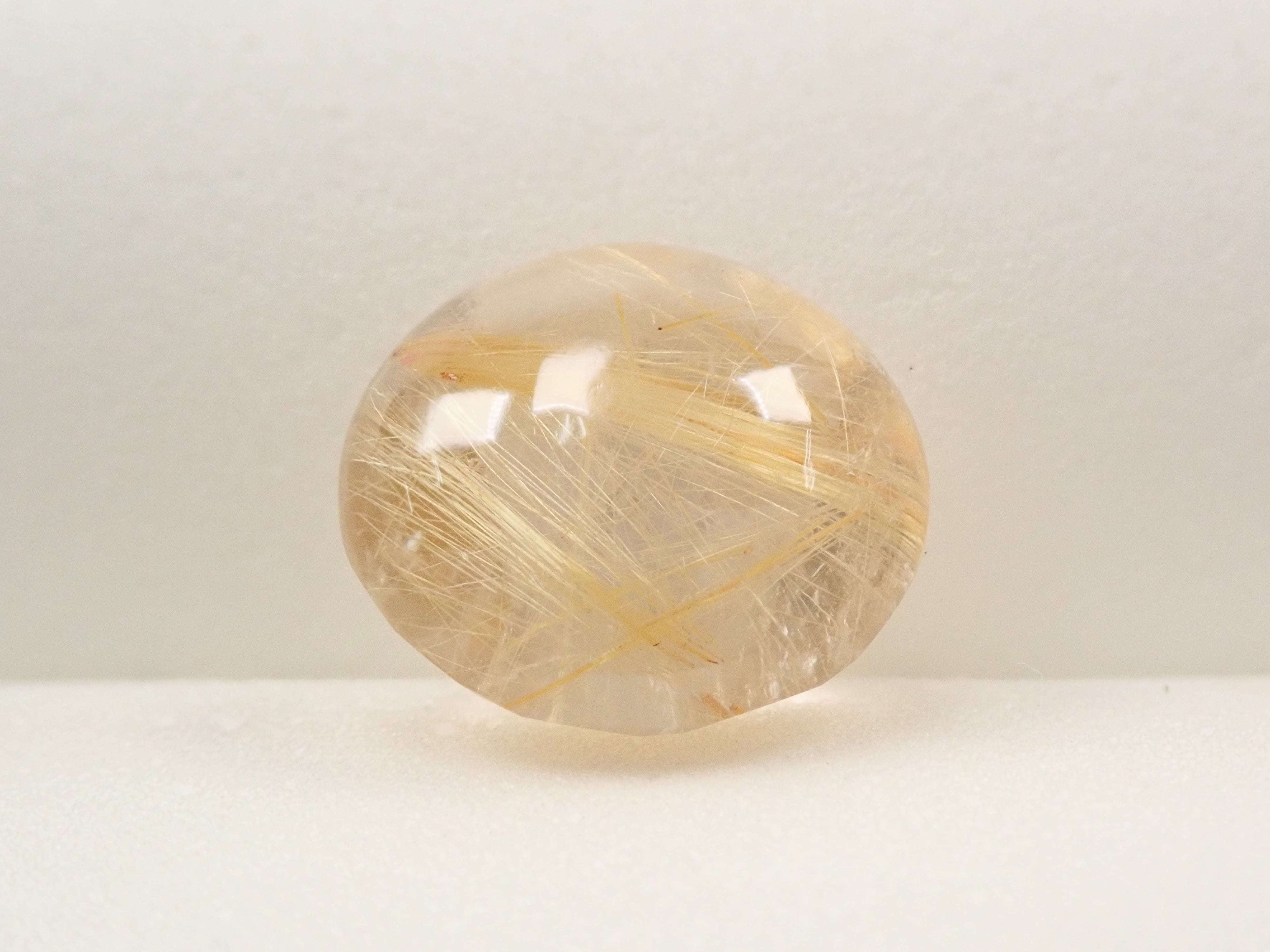 ブラジル産ルチルクォーツ(ルチルレイテッドクォーツ)12mm/7.140ctルース