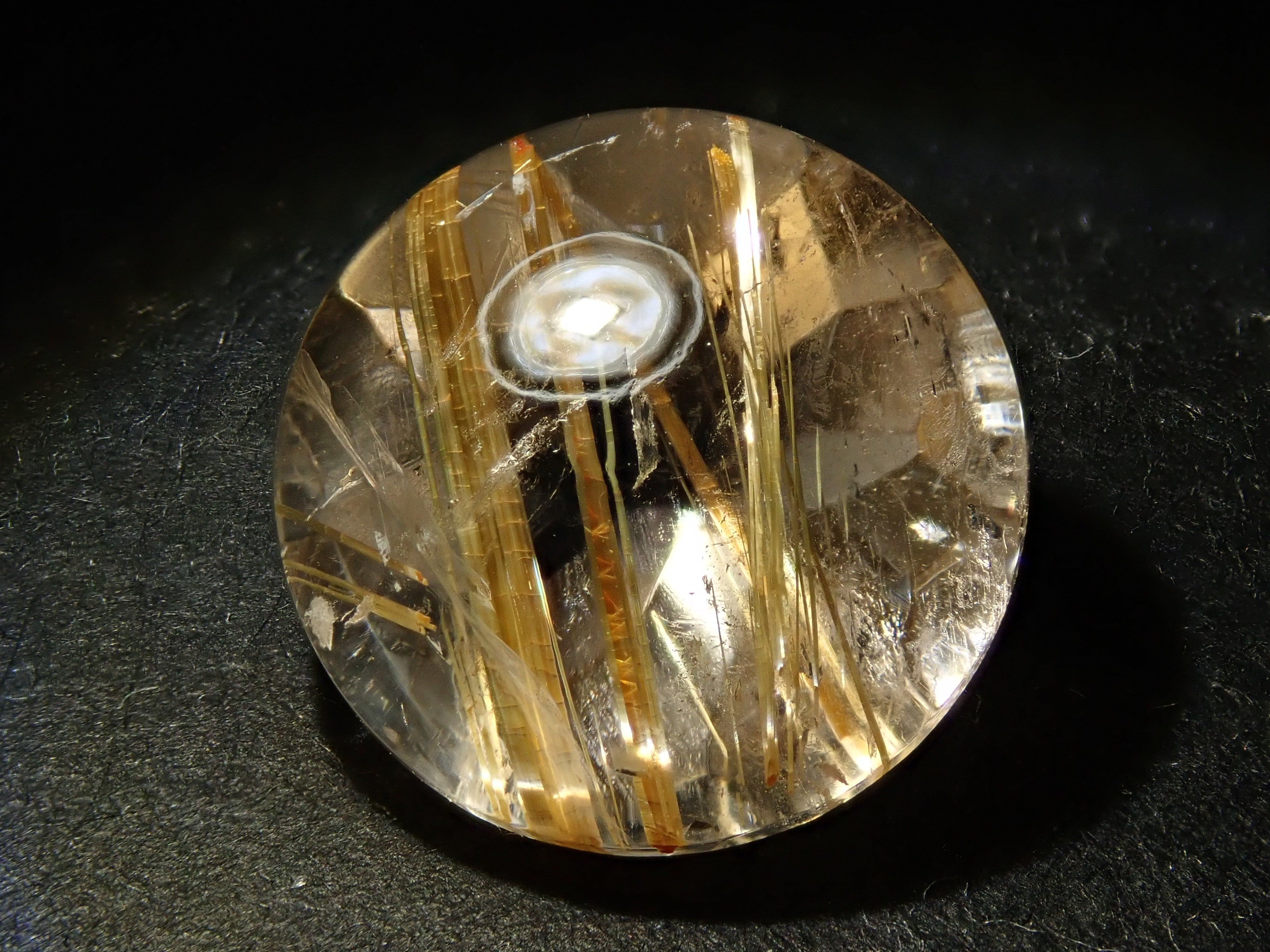 ブラジル産ルチルクォーツ(ルチルレイテッドクォーツ) 12mm/6.709ctルース