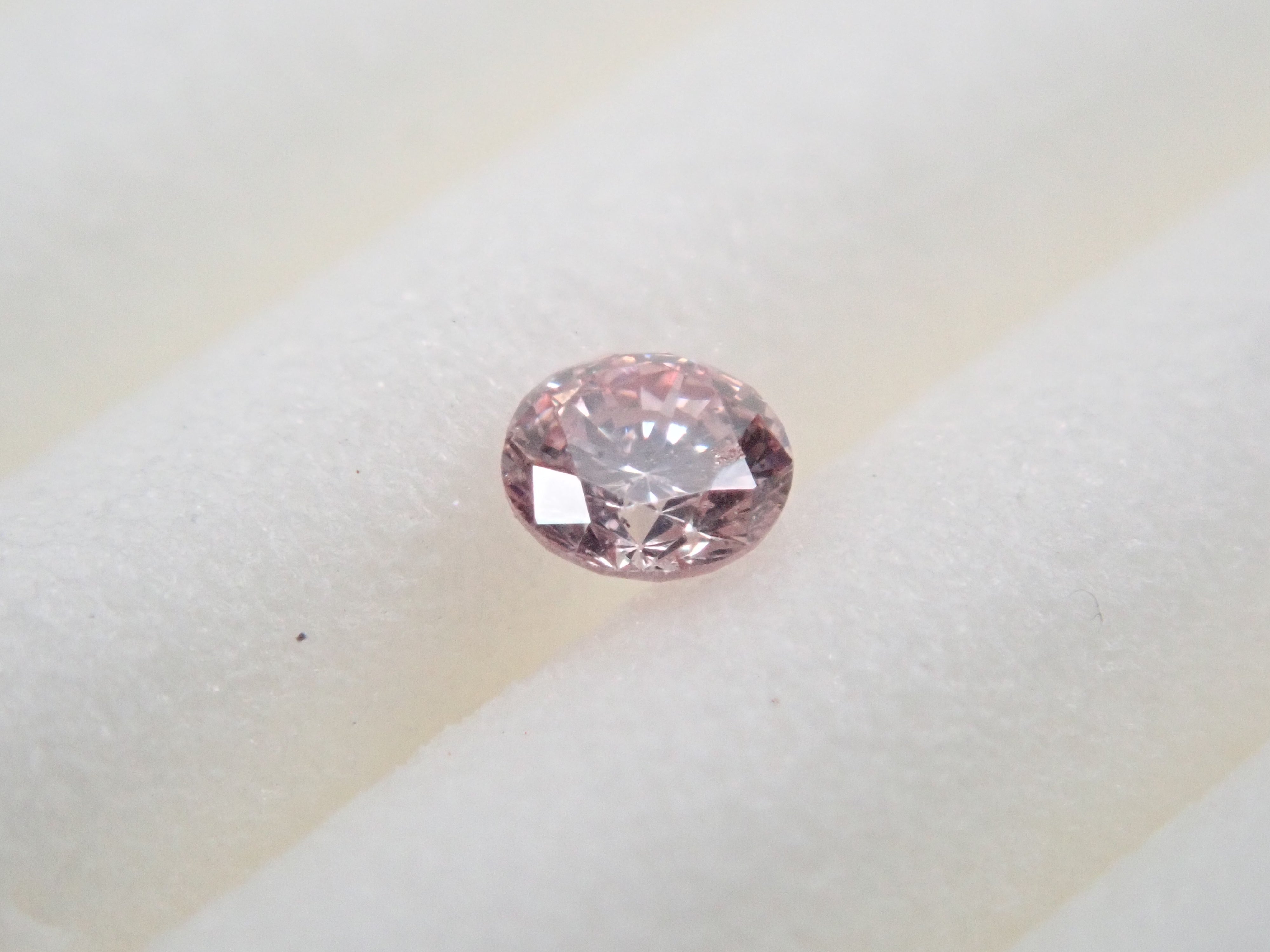 ピンクダイヤモンド 0.043ctルース(FANCY LIGHT PURPLISH PINK, SI2)