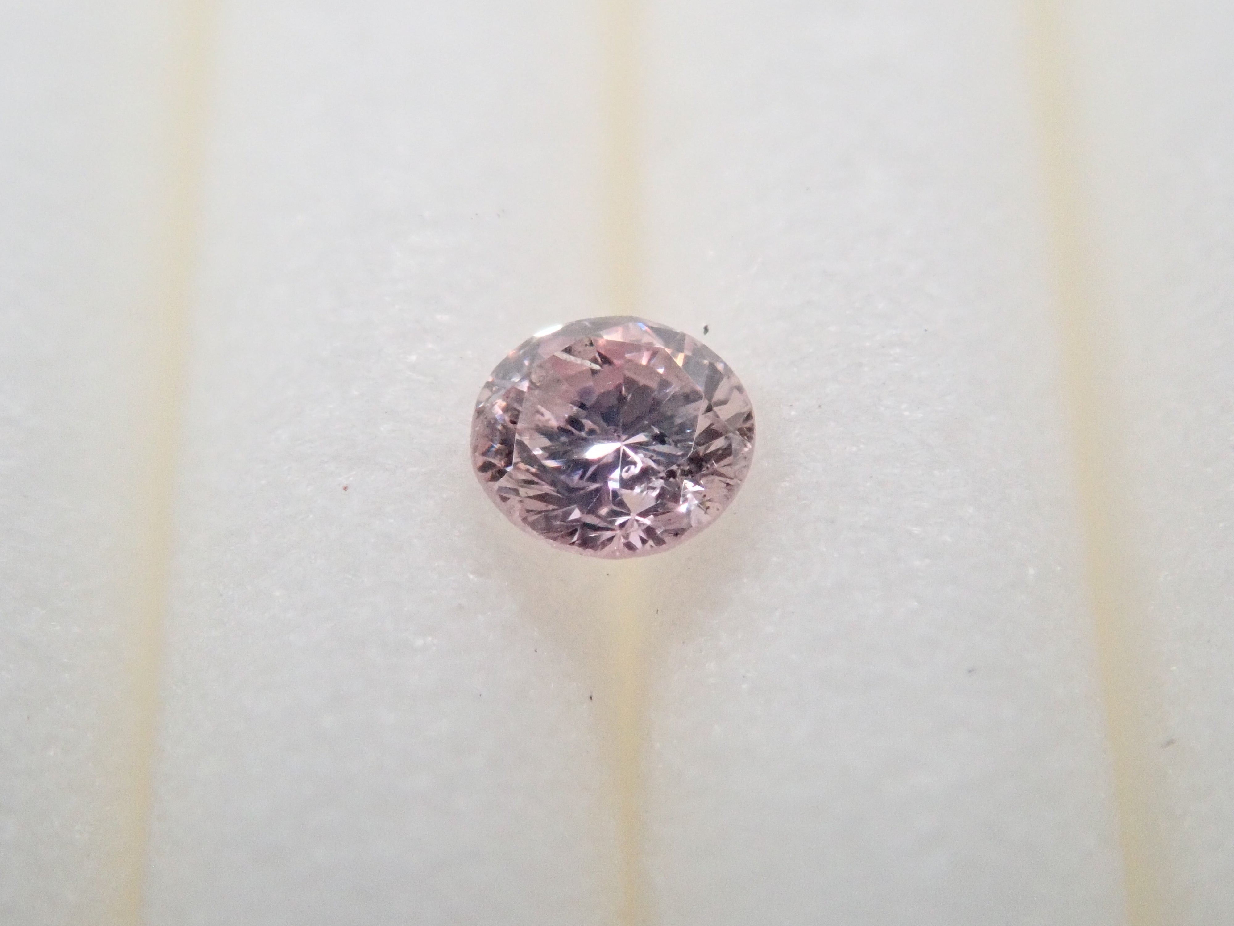 ピンクダイヤモンド 0.055ctルース(FANCY LIGHT PURPLE PINK, SI2)