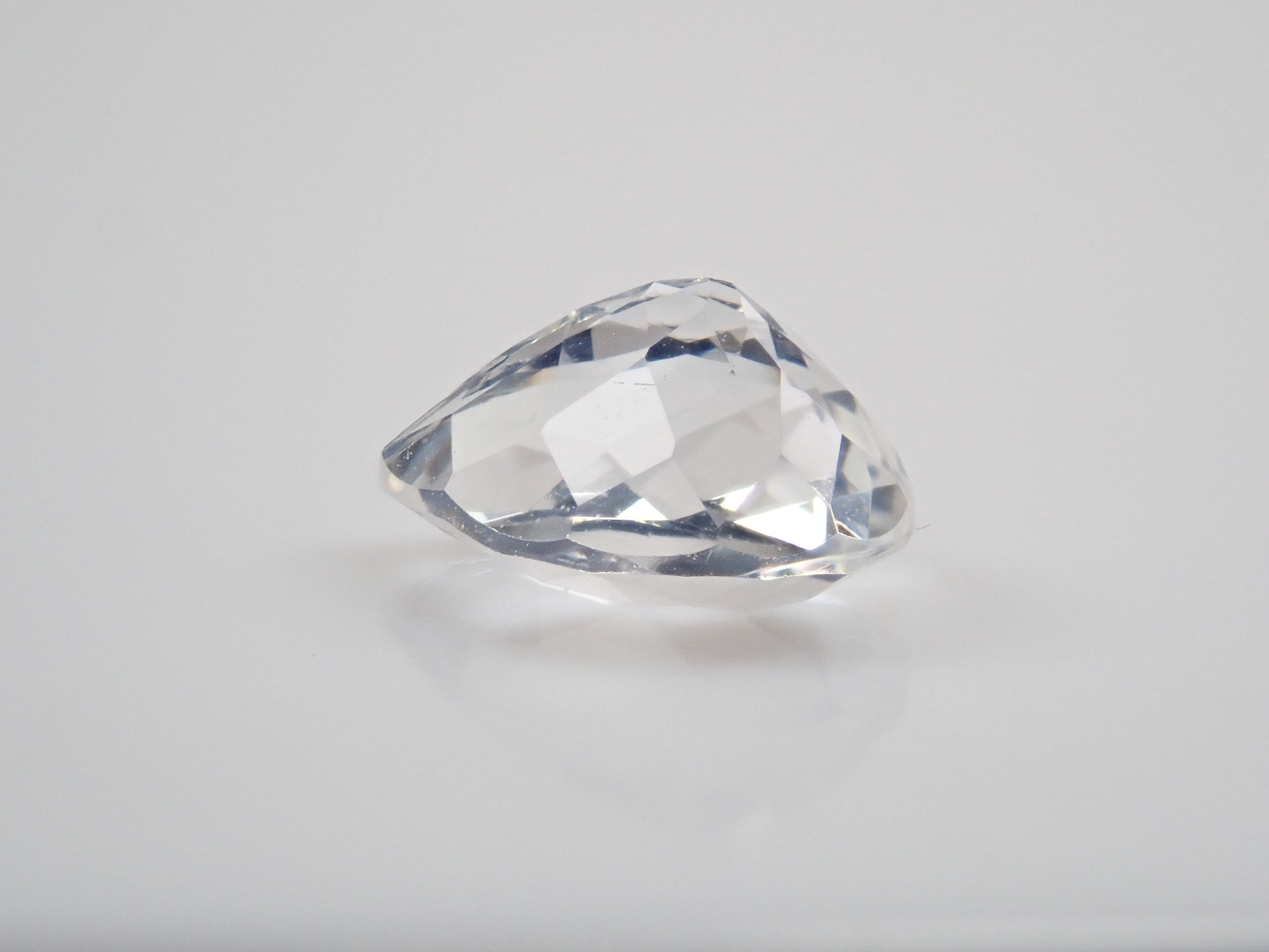 マダガスカル産アンデシン・ラブラドライト(通称名 レインボームーンストーン) 0.666ctルース