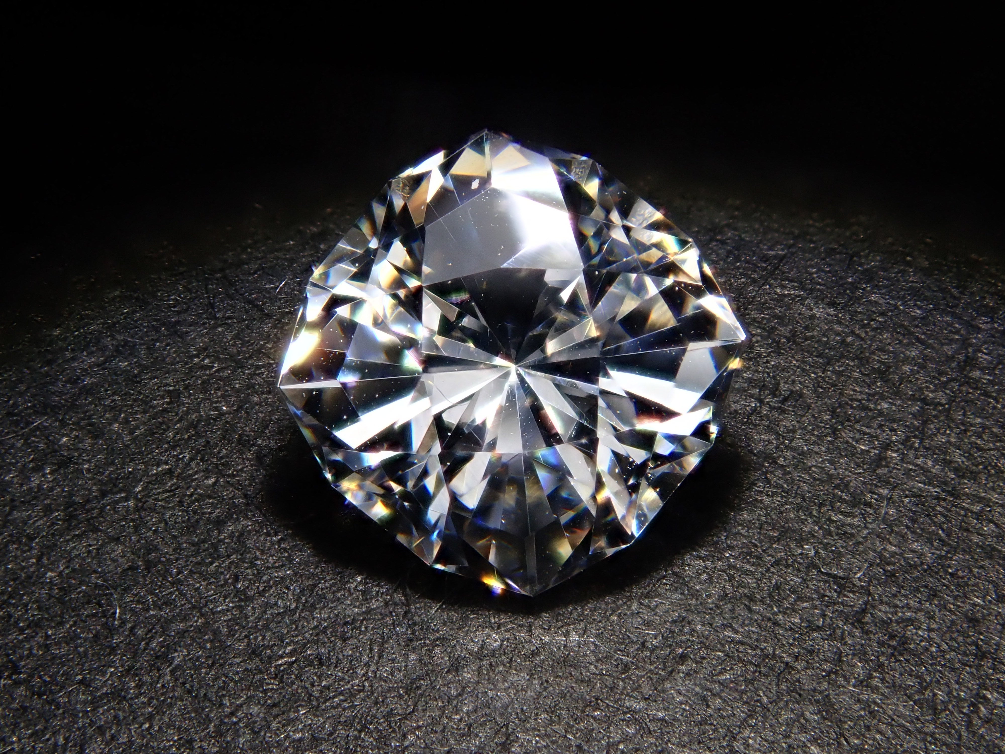 【12/25 22時販売】GGG(ガドリウムガリウムガーネット) 1.424ctルース