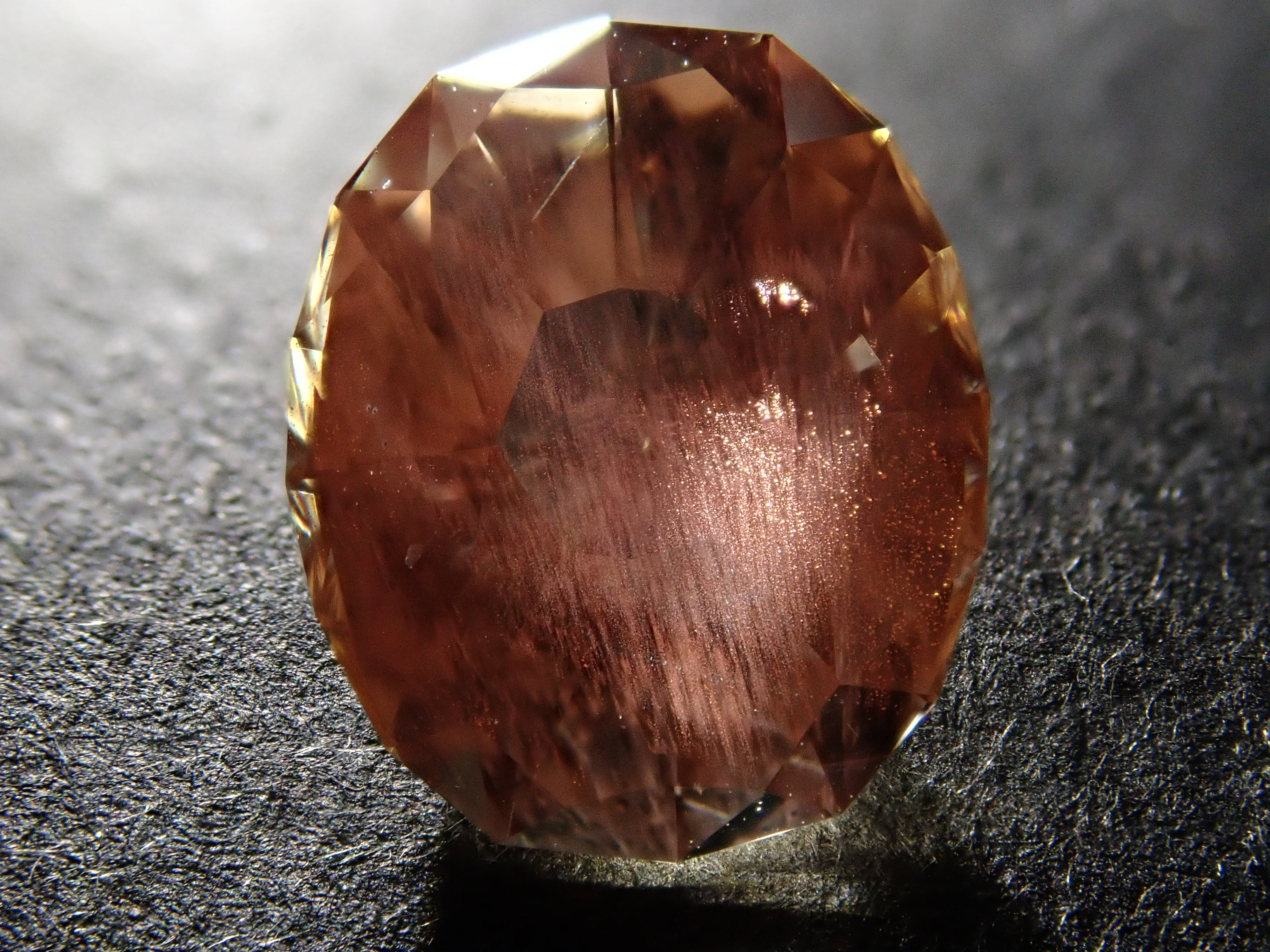 【11/18 22時販売】アメリカ産オレゴンサンストーン 2.594ctルース