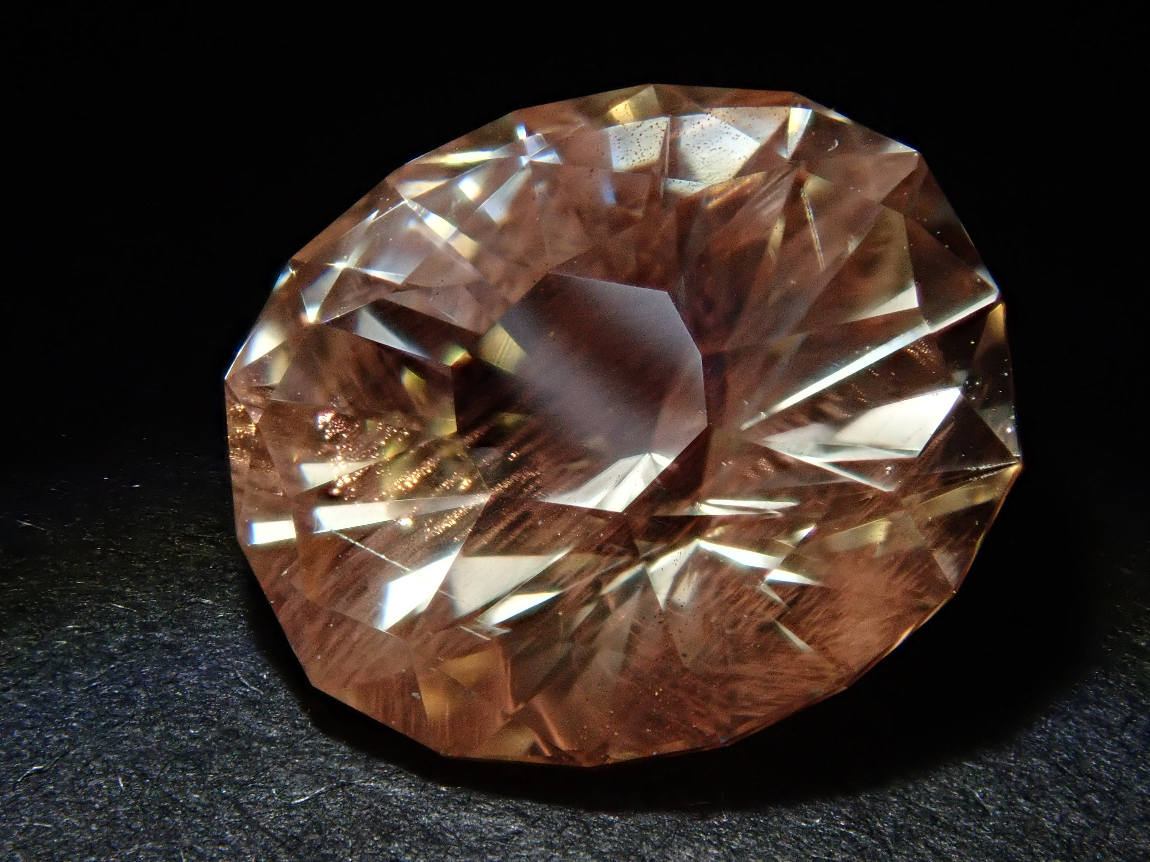 アメリカ産オレゴンサンストーン 2.594ctルース