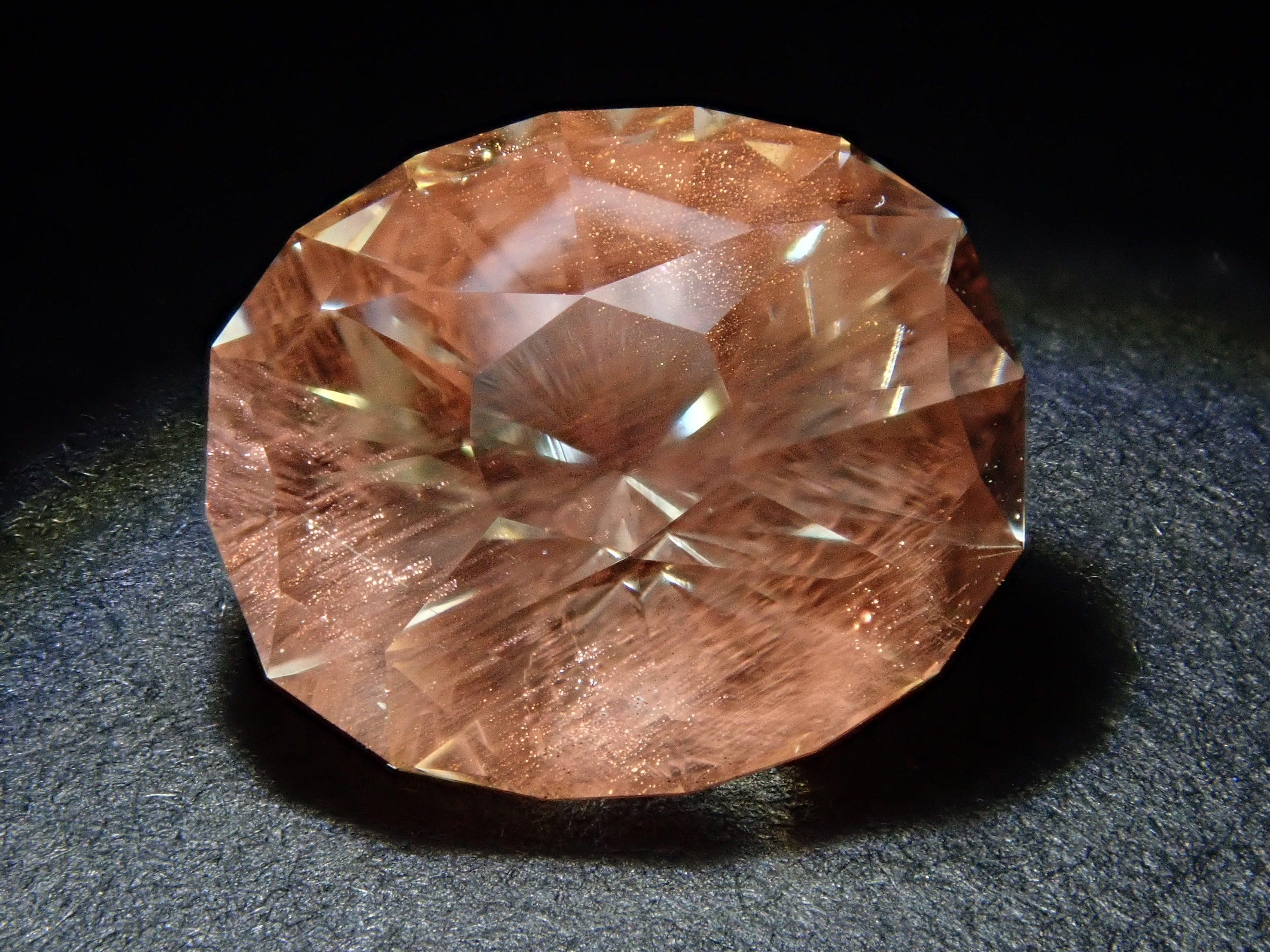 【11/18 22時販売】アメリカ産オレゴンサンストーン 2.594ctルース