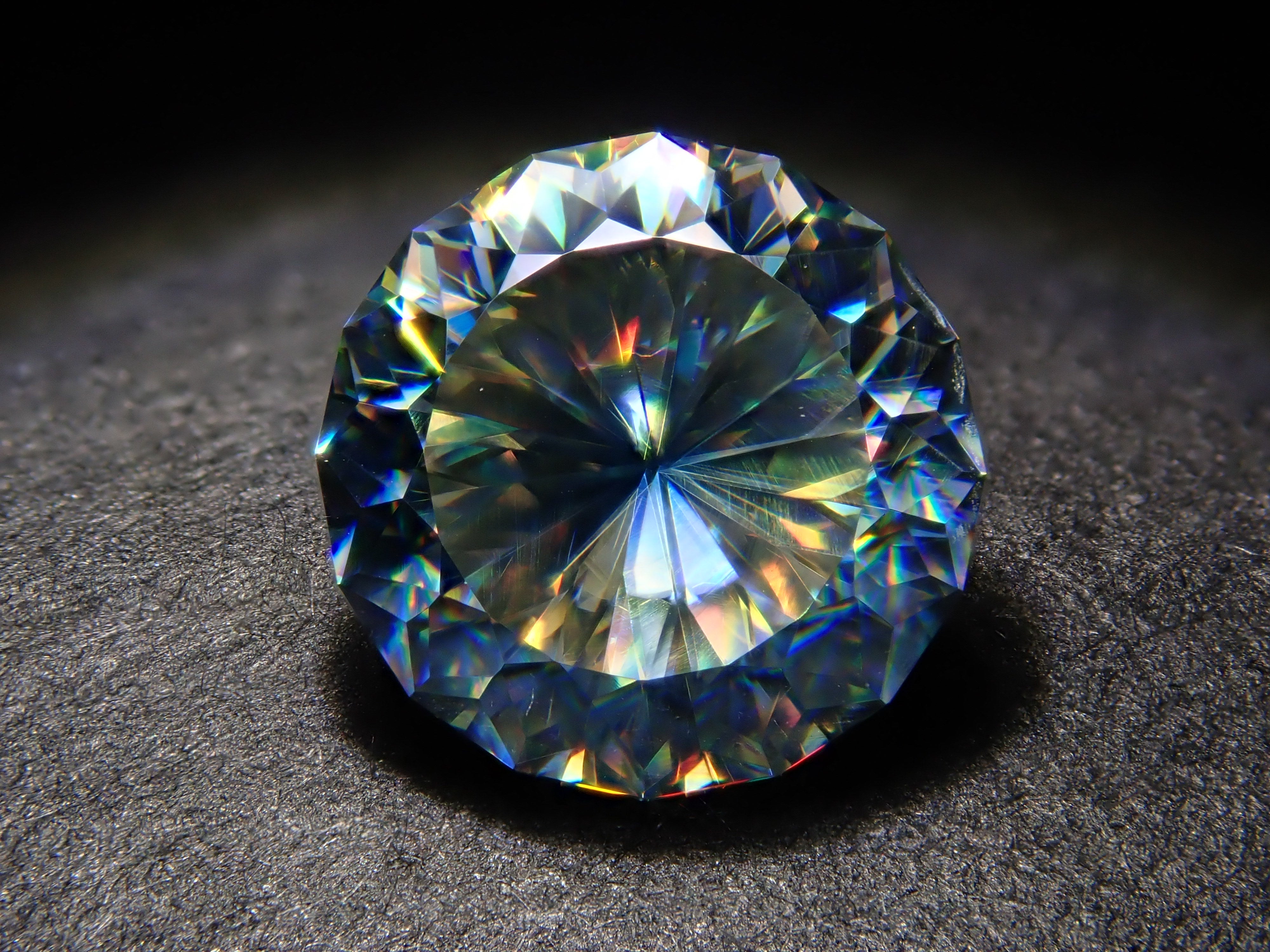 【11/23 22時販売】合成ルチル 6.1mm/1.312ctルース