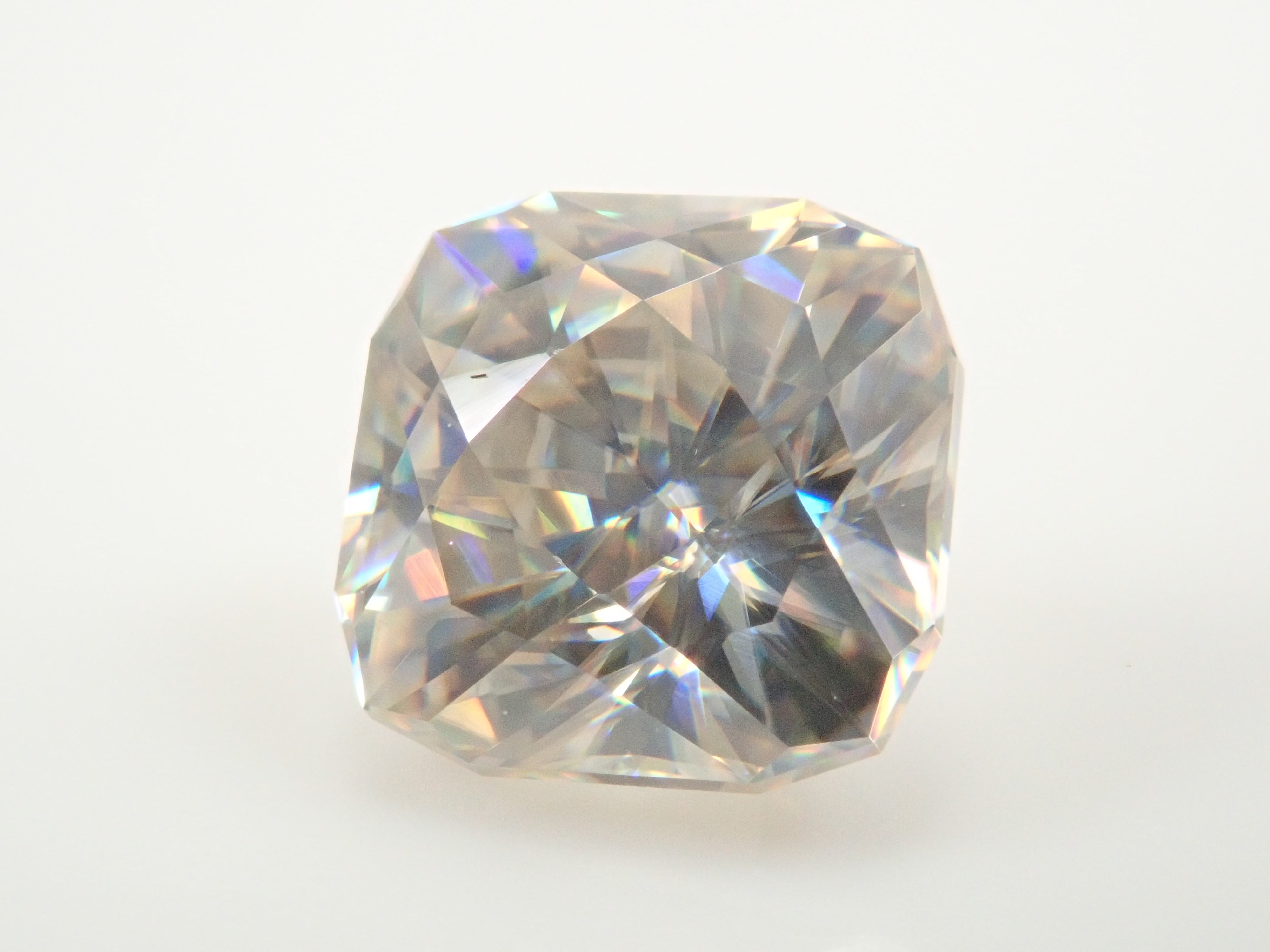 Synthetic rutile 1.681ct loose stone