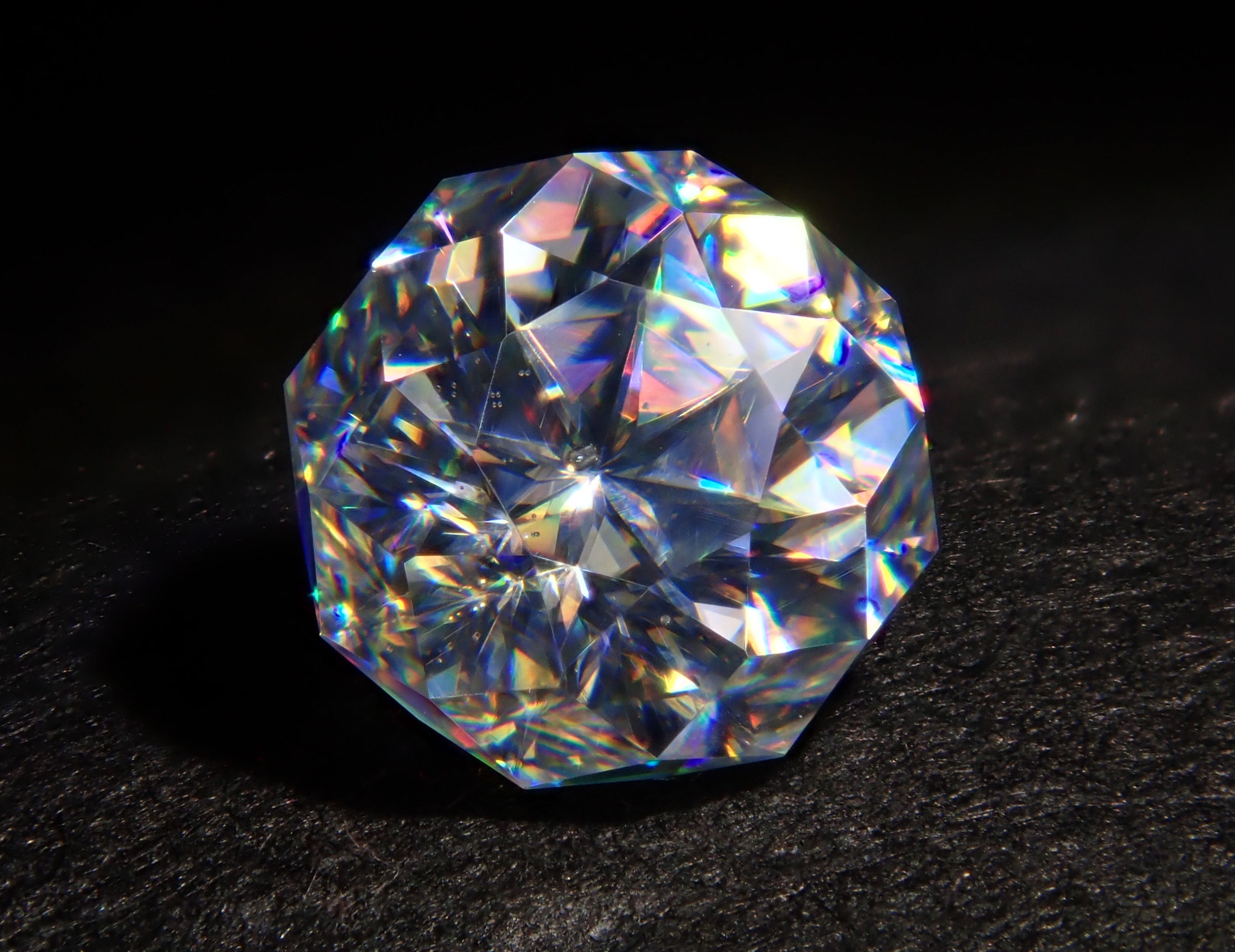 【12/25 22時販売】合成ルチル 0.538ctルース