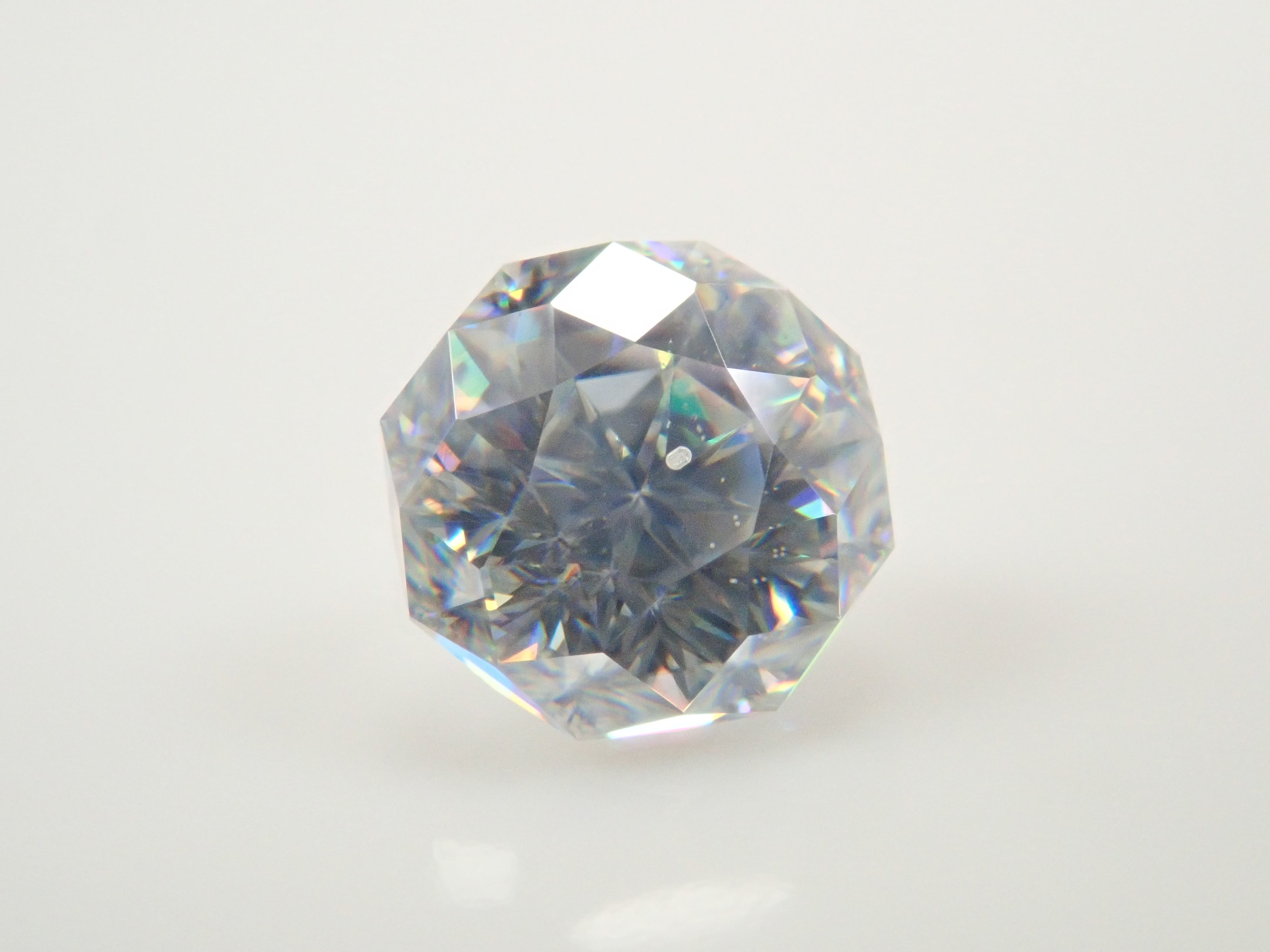 【12/25 22時販売】合成ルチル 0.538ctルース