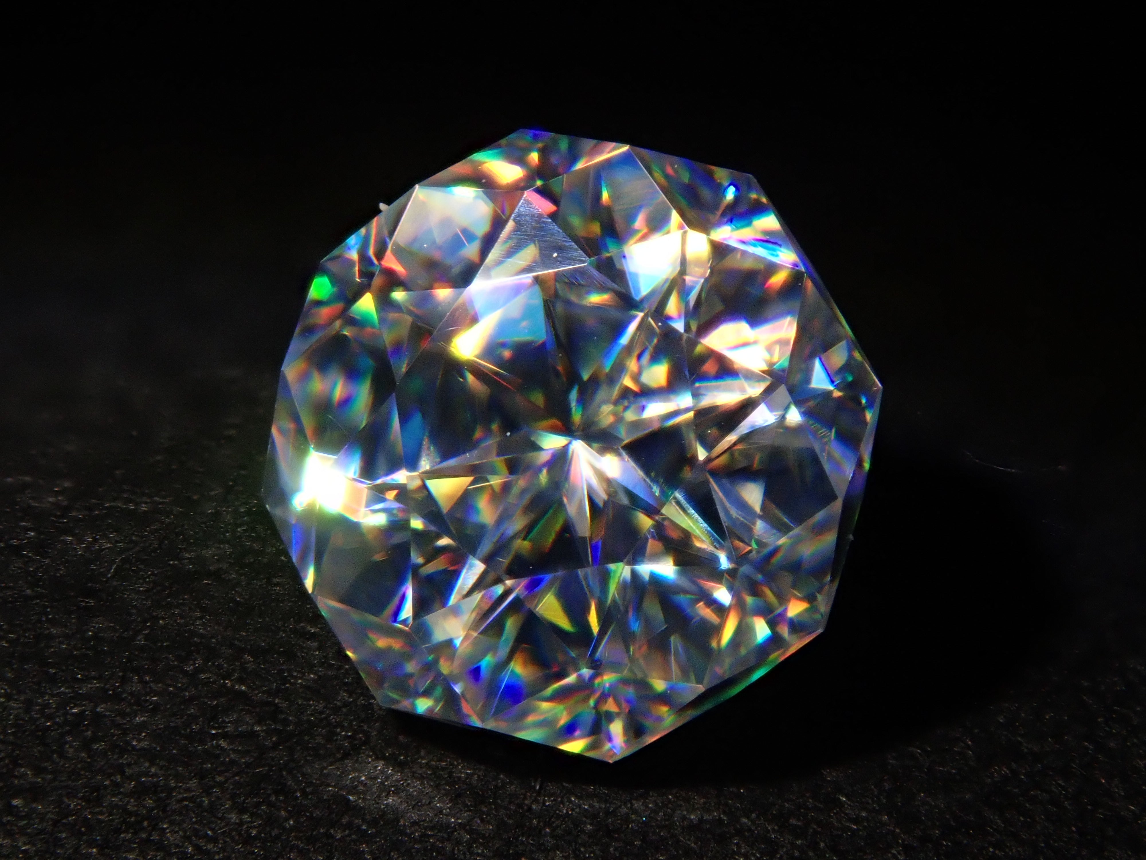 【11/27 22時販売】合成ルチル 6.2mm/1.490ctルース