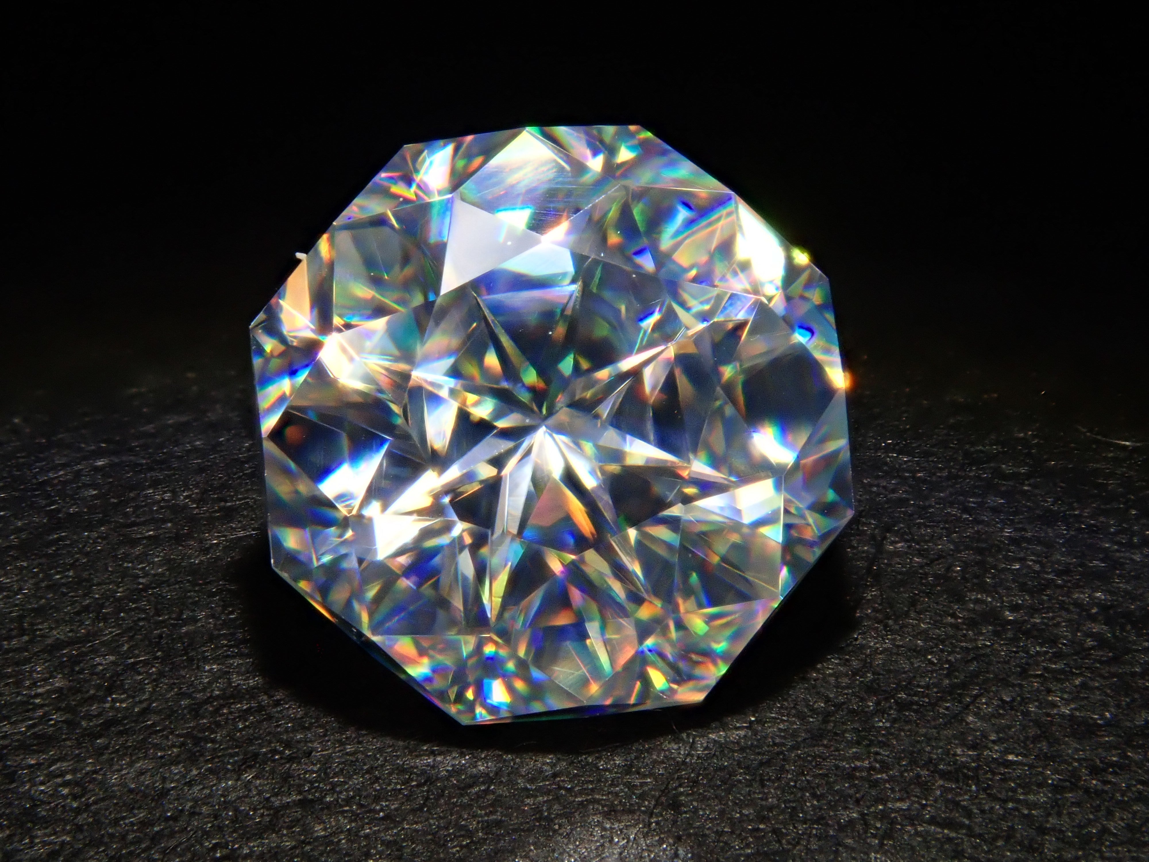 【11/27 22時販売】合成ルチル 6.2mm/1.490ctルース