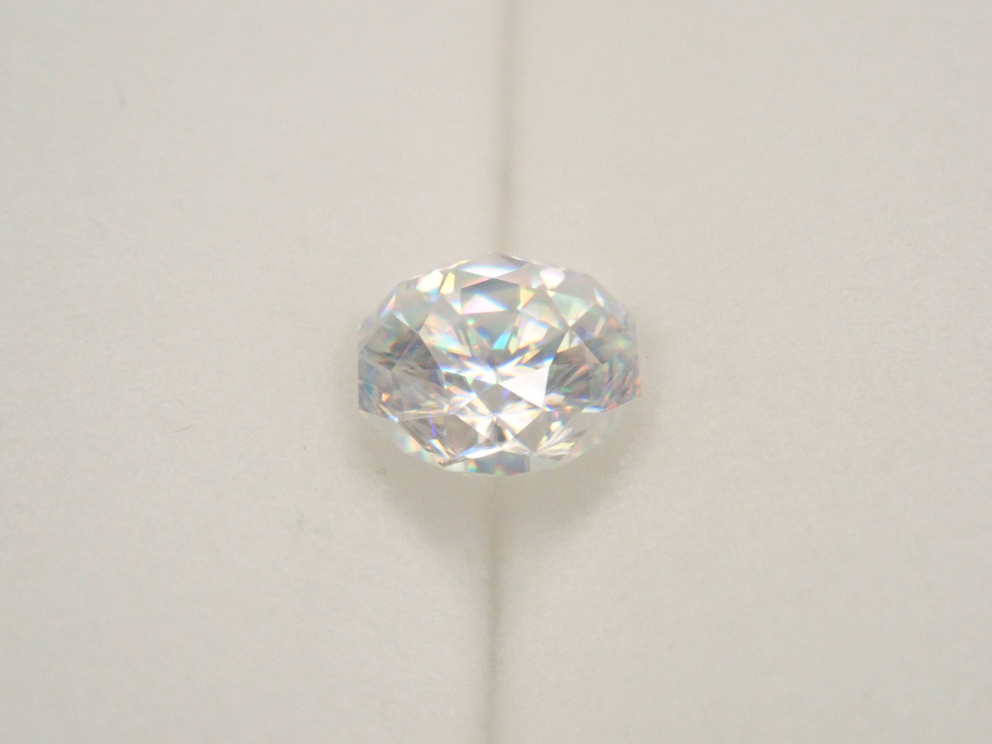 【11/27 22時販売】合成ルチル 6.2mm/1.490ctルース