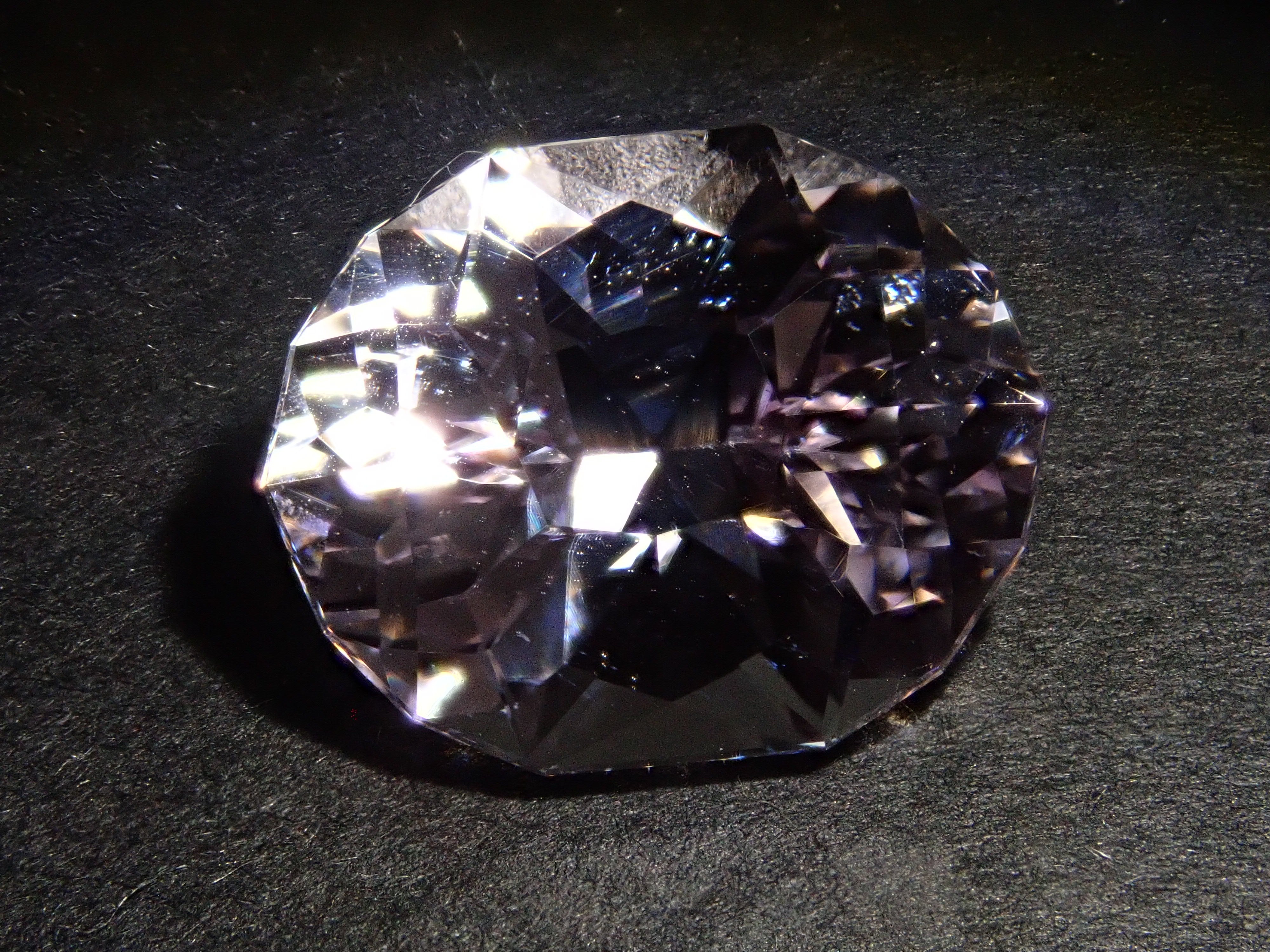 【11/18 22時販売】アフガニスタン産クンツァイト 7.335ctルース