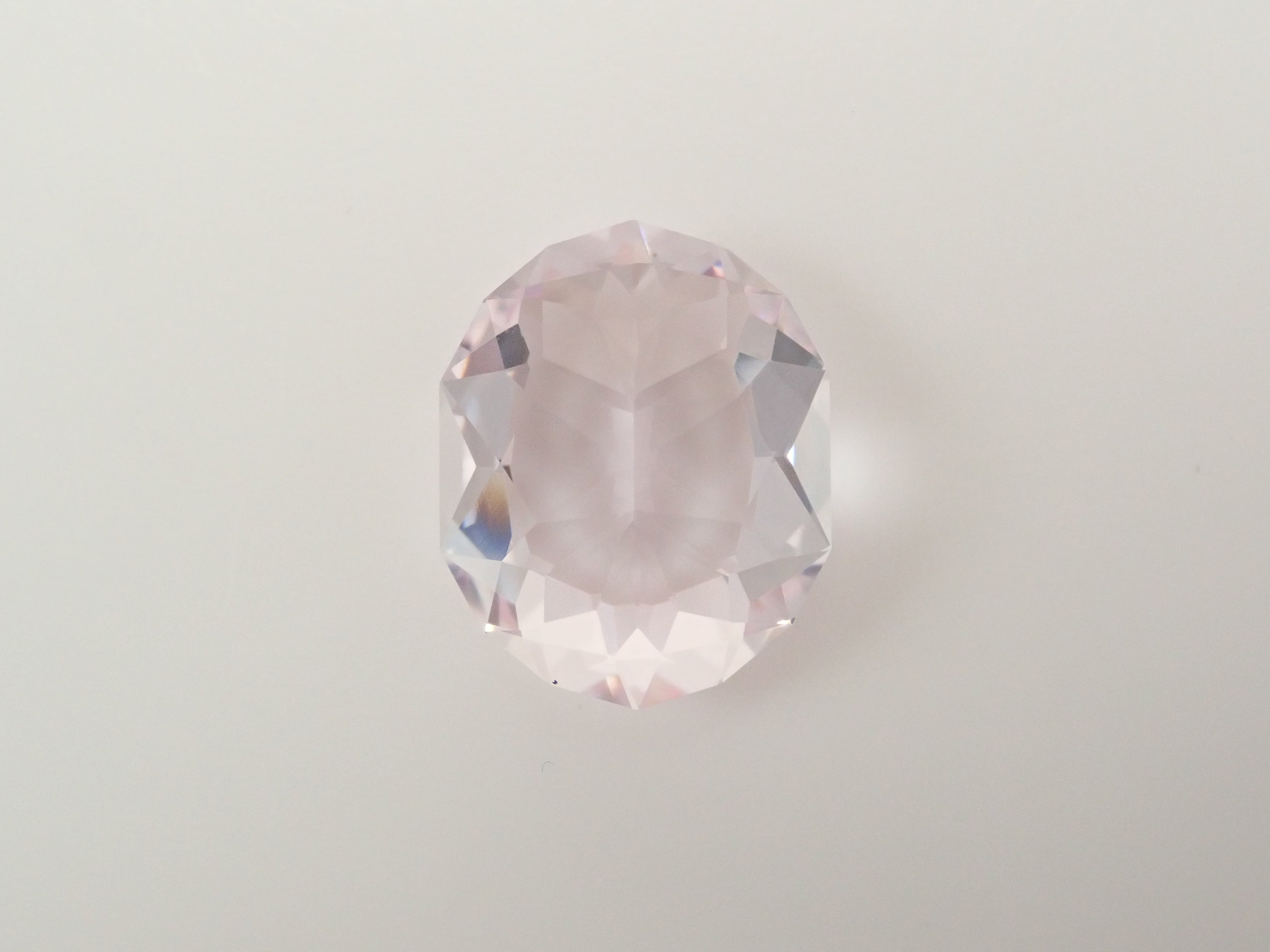 【11/18 22時販売】アフガニスタン産クンツァイト 7.335ctルース