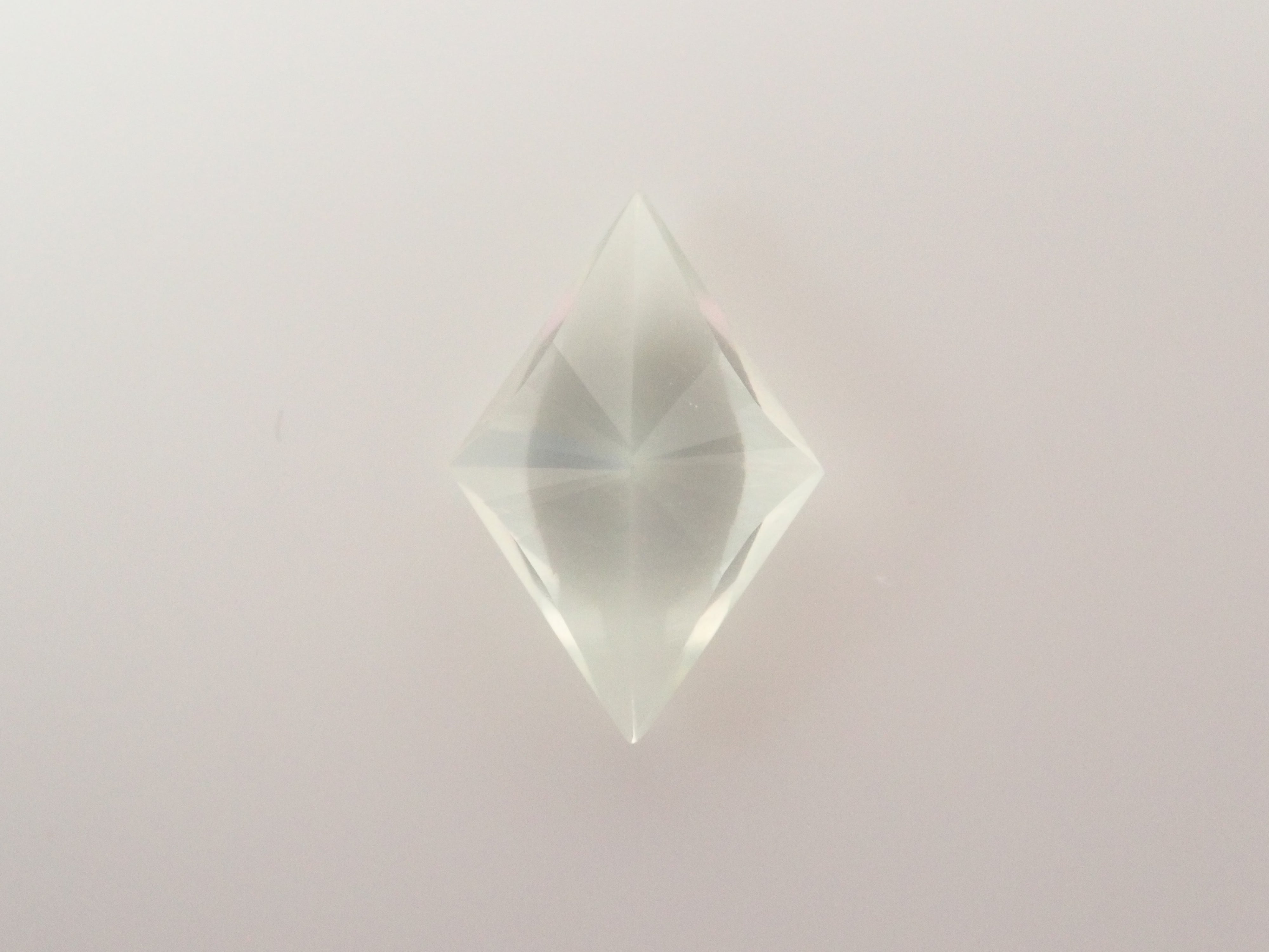 【11/18 22時販売】オーストラリア産プレーナイト 1.691ctルース