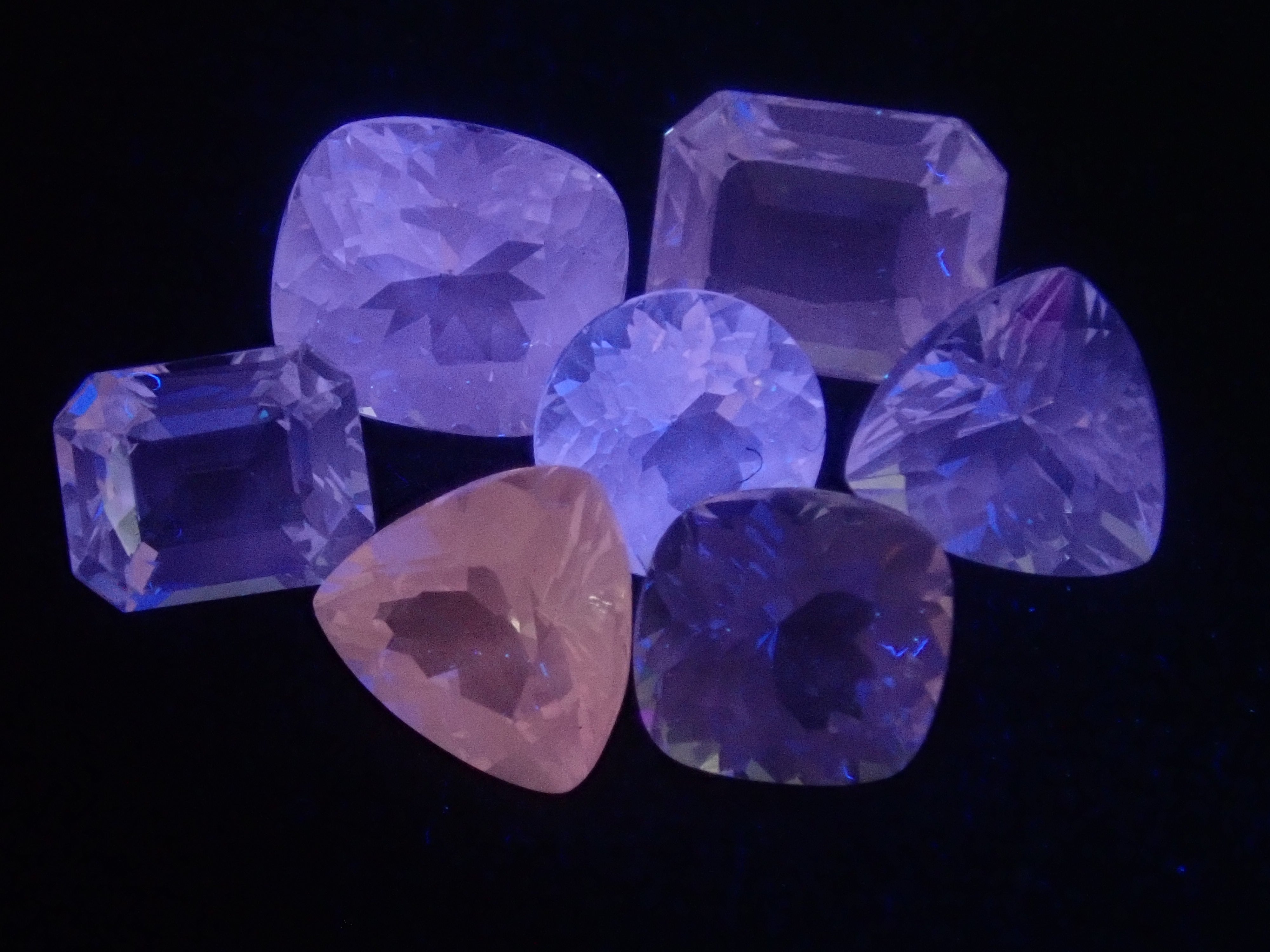 【11/15 22時販売】《限定7石》マダガスカル産カラーレスアパタイト1石ルース(全石鑑別書付き,平均0.60ct)《複数購入割引有》