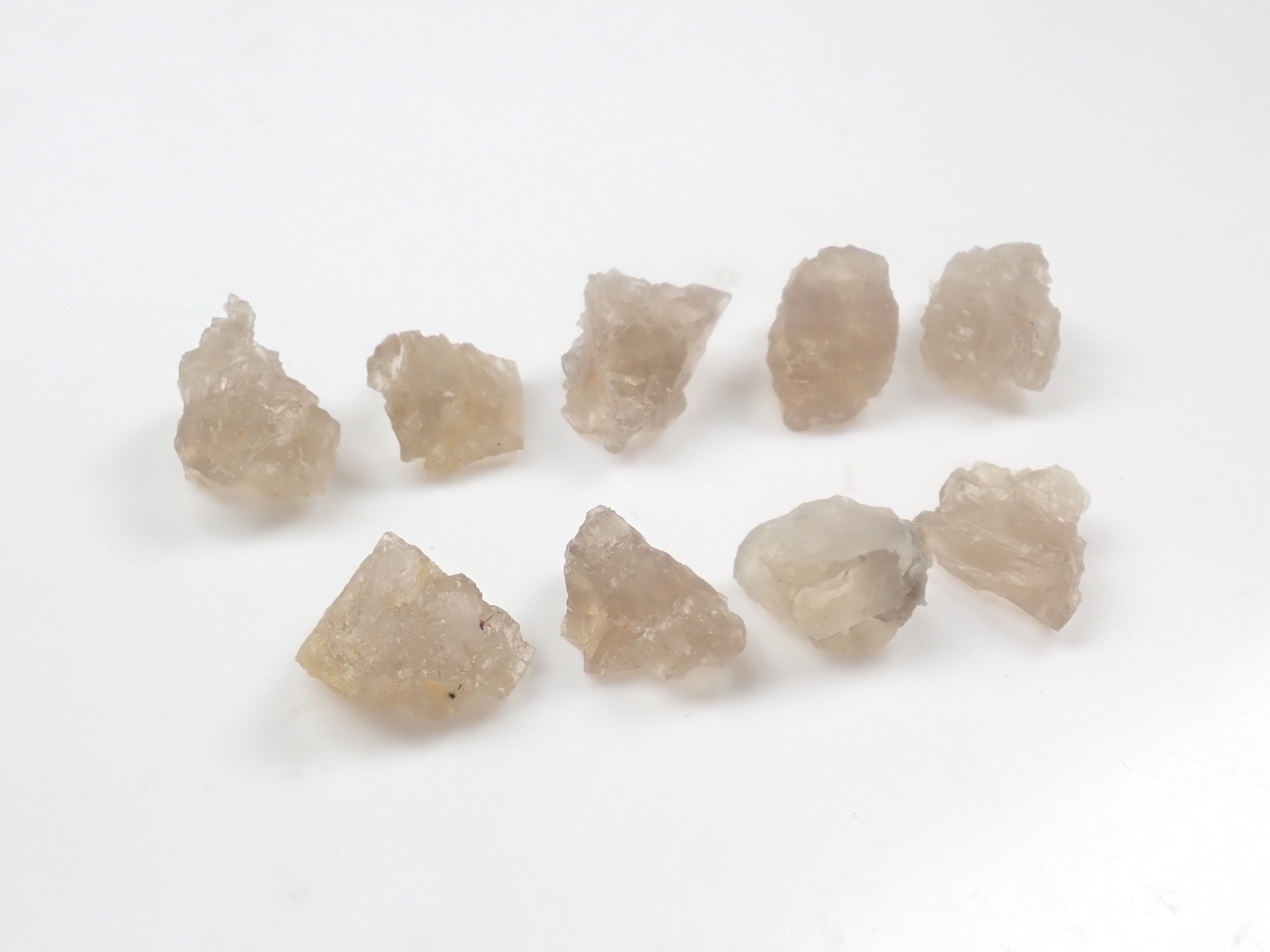 【11/15 22時販売】ミャンマー産ペタライト1石原石(平均6.0ct)《複数購入割引有》