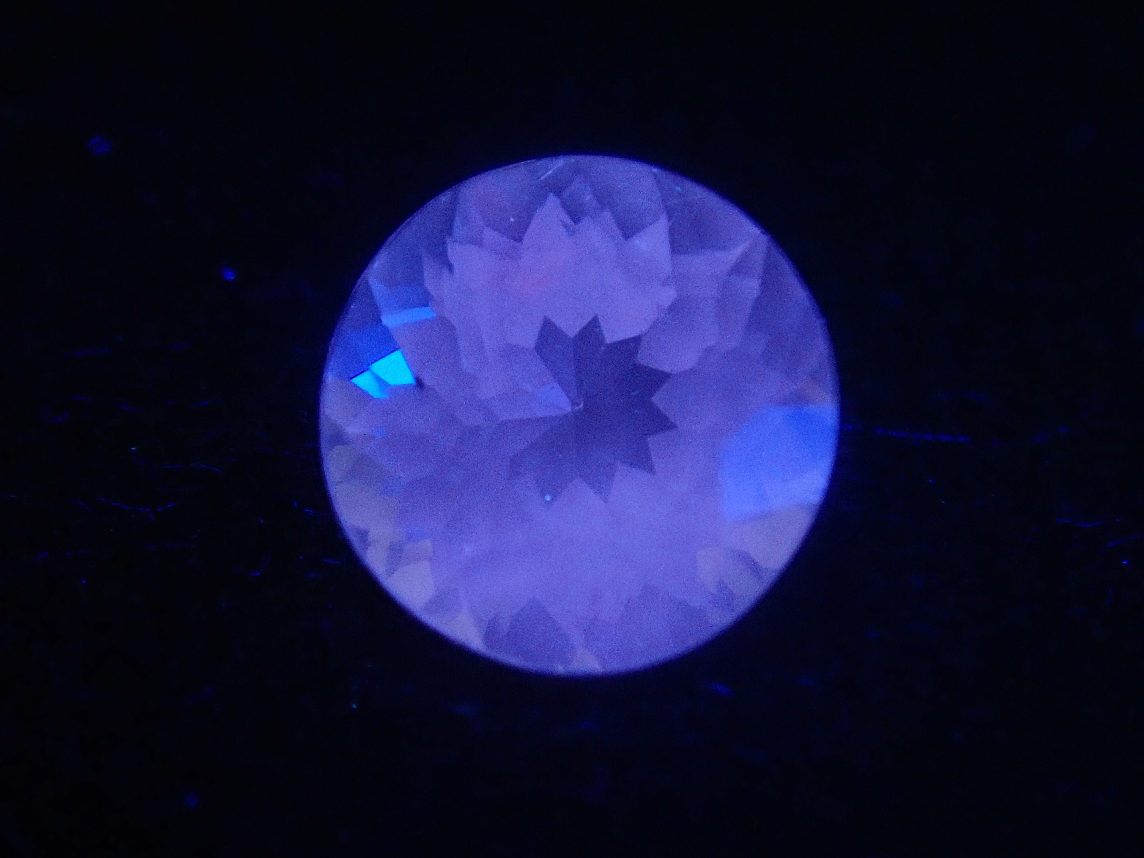 【11/15 22時販売】《限定7石》マダガスカル産カラーレスアパタイト1石ルース(全石鑑別書付き,平均0.60ct)《複数購入割引有》