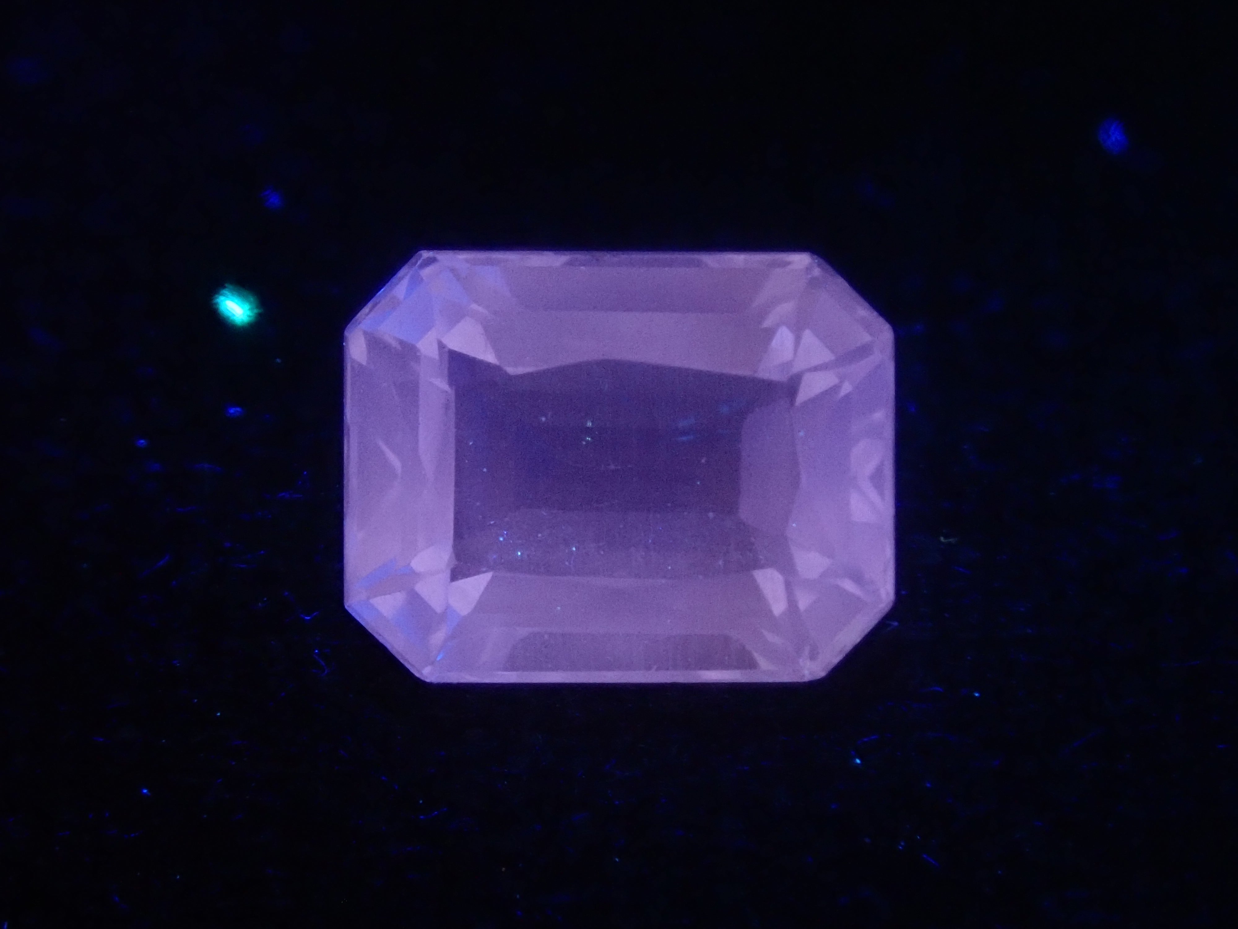 【11/15 22時販売】《限定7石》マダガスカル産カラーレスアパタイト1石ルース(全石鑑別書付き,平均0.60ct)《複数購入割引有》