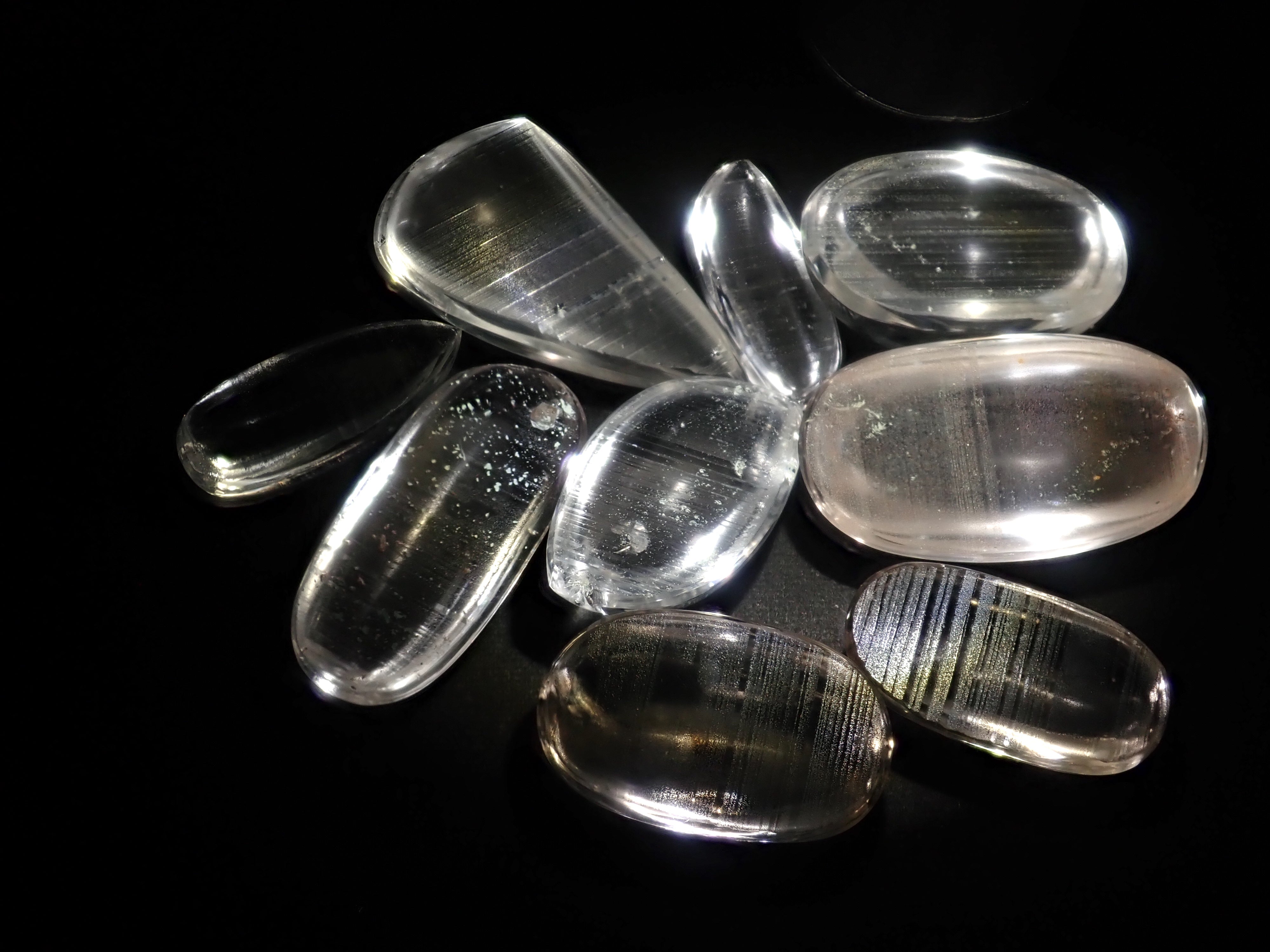 【11/15 22時販売開始】《限定9石》ストライプ水晶1石ルース(ロッククリスタル,平均26ct)《複数購入割引有》