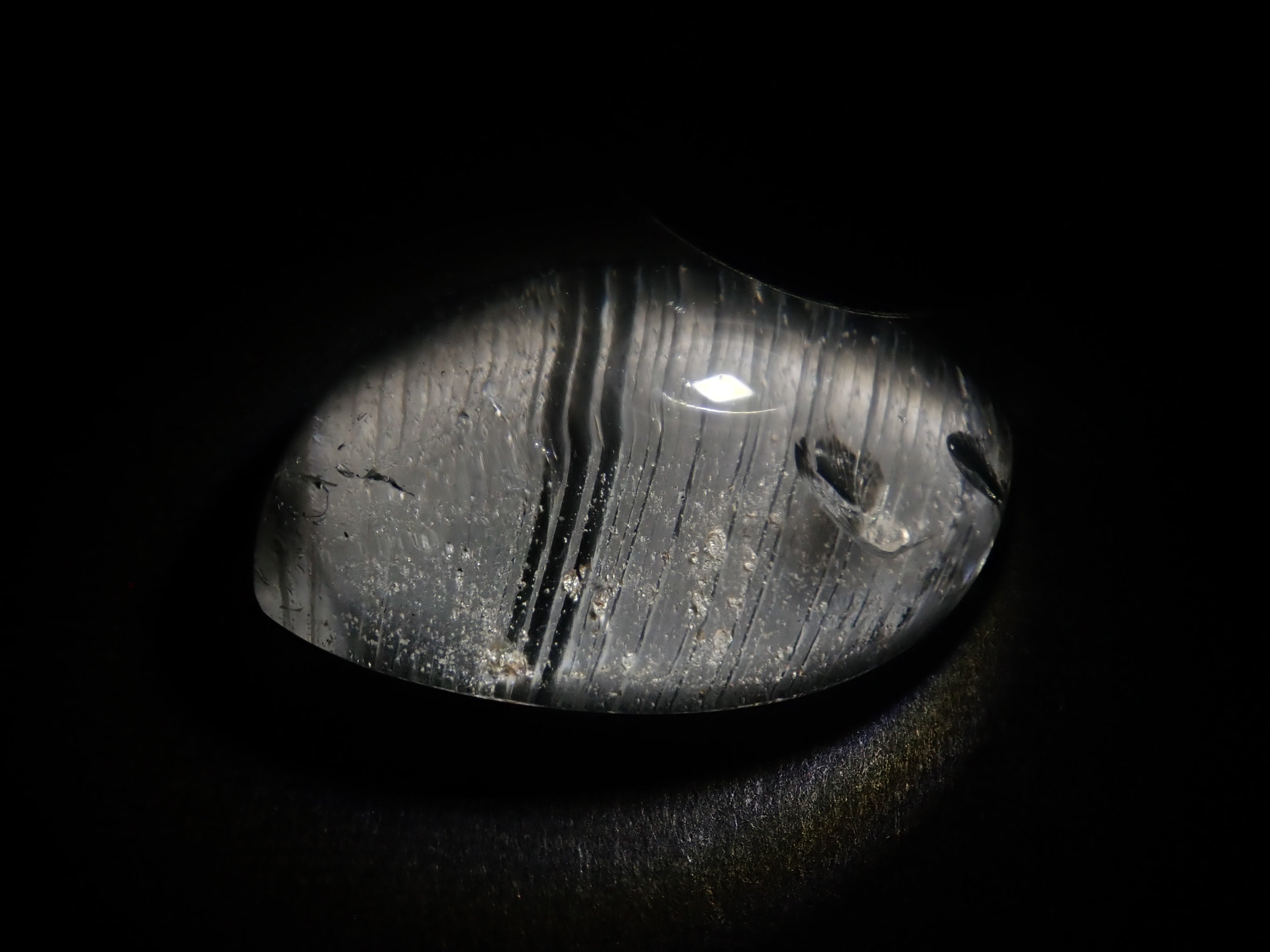 【11/15 22時販売開始】《限定9石》ストライプ水晶1石ルース(ロッククリスタル,平均26ct)《複数購入割引有》