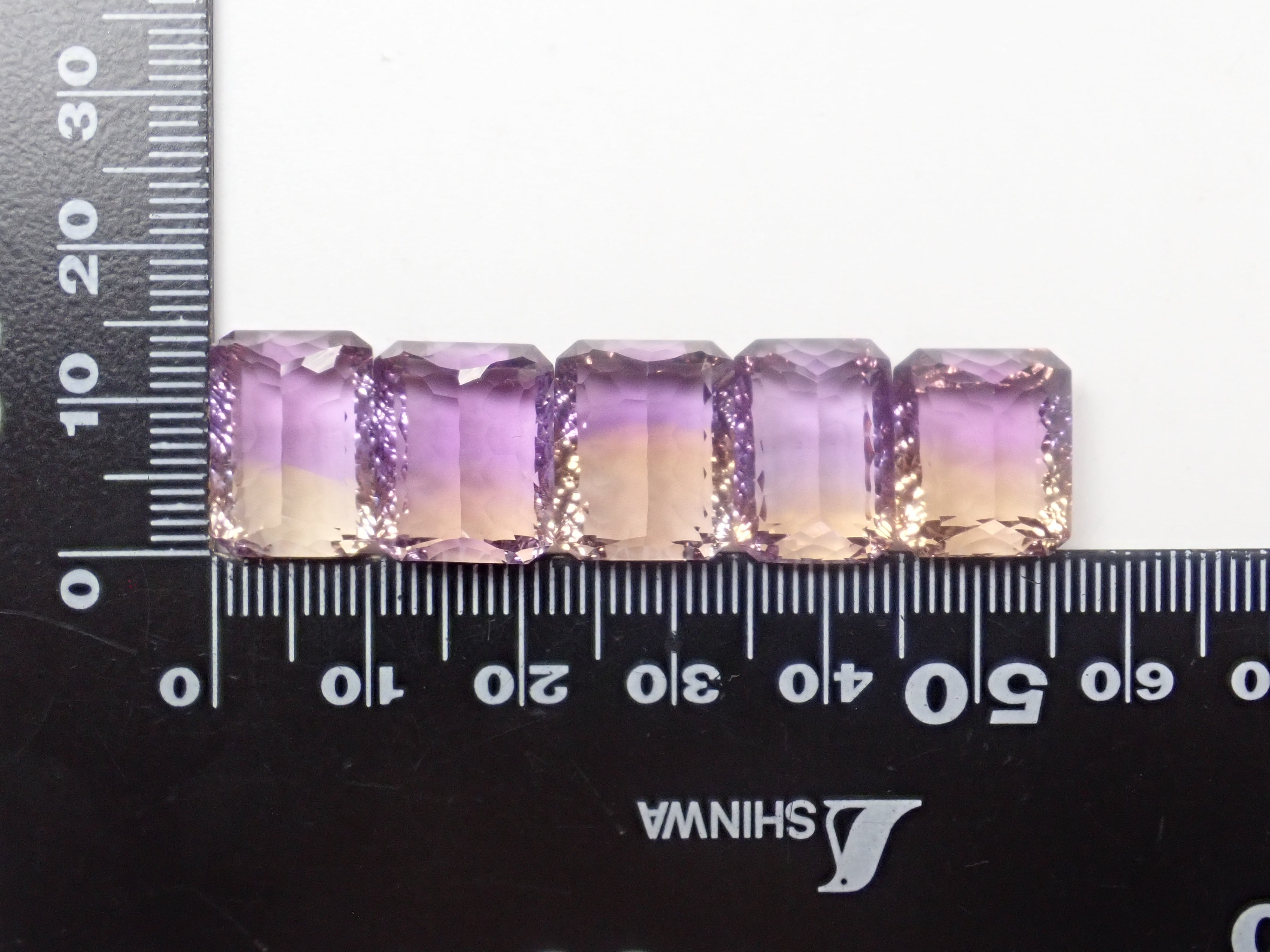 【11/15 22時販売】《限定8石》ブラジル産アメトリン1石ルース(コンケーブカット,平均10ct)《複数購入割引有》