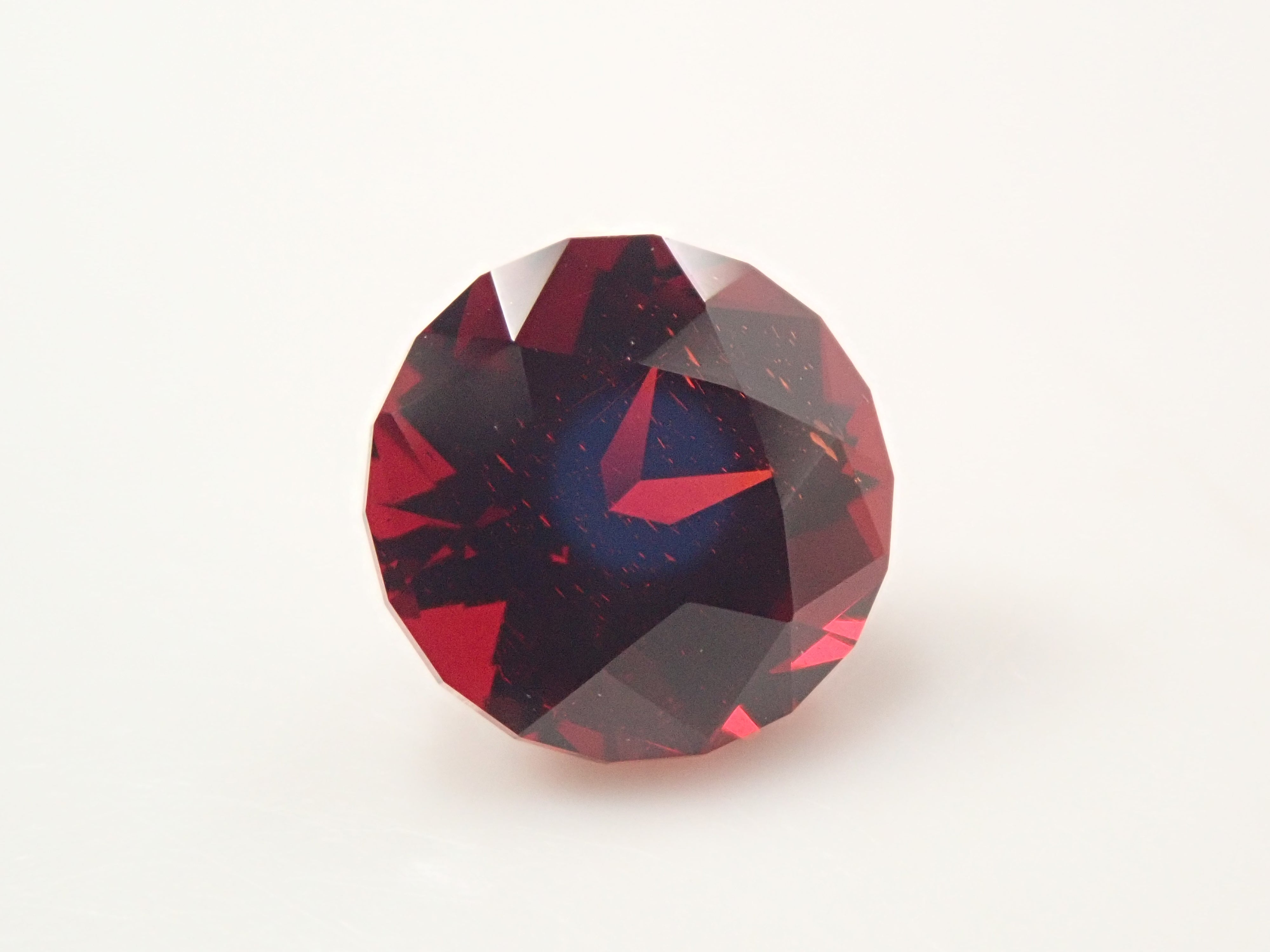 【12/15 22時販売】タンザニア産アルマンディンガーネット 6.4mm/1.271ctルース