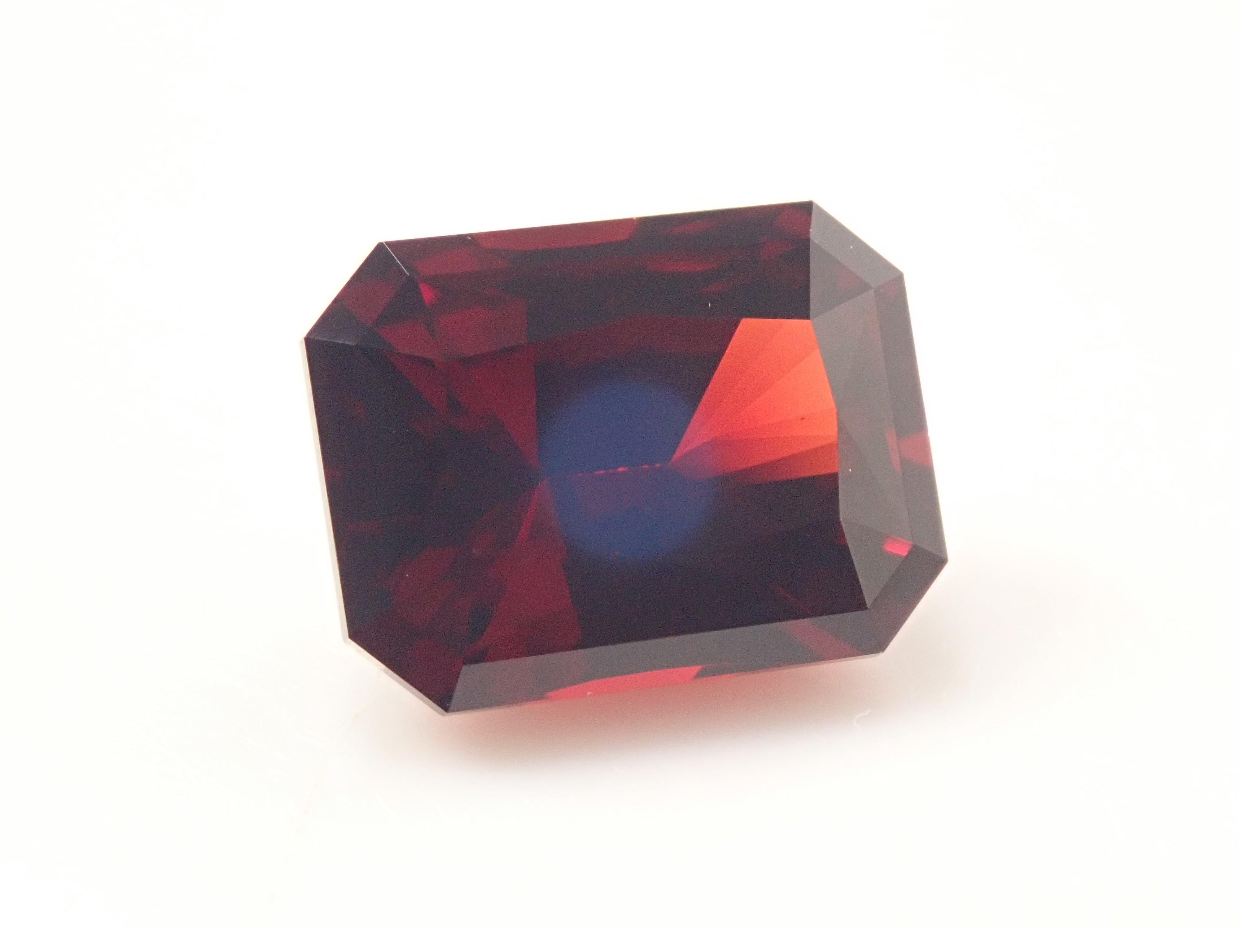 【11/29 22時販売】タンザニア産アルマンディンガーネット 2.697ctルース