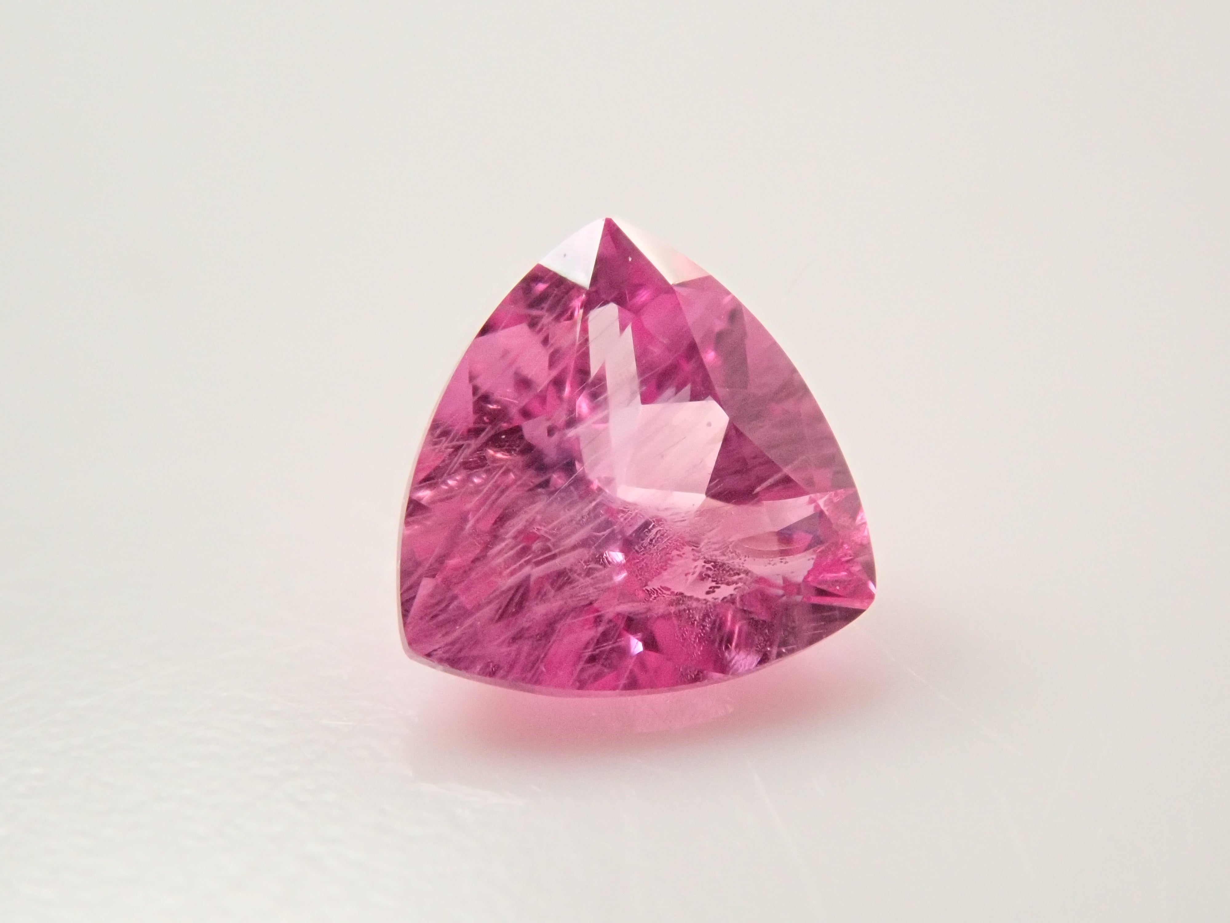 【12/2 22時販売】グリーンランド産サファイア 0.271ctルース 証明書付