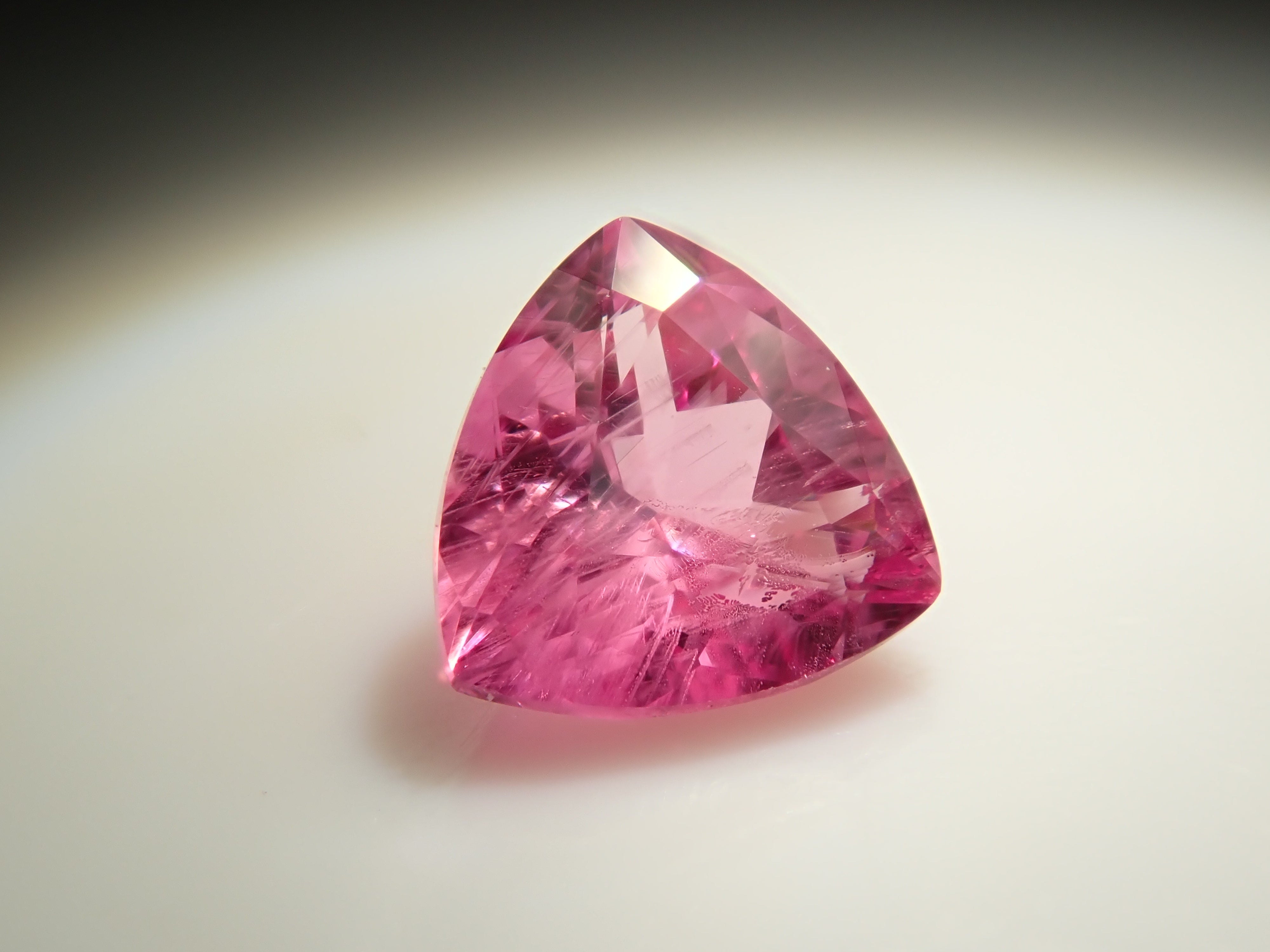 【12/2 22時販売】グリーンランド産サファイア 0.271ctルース 証明書付