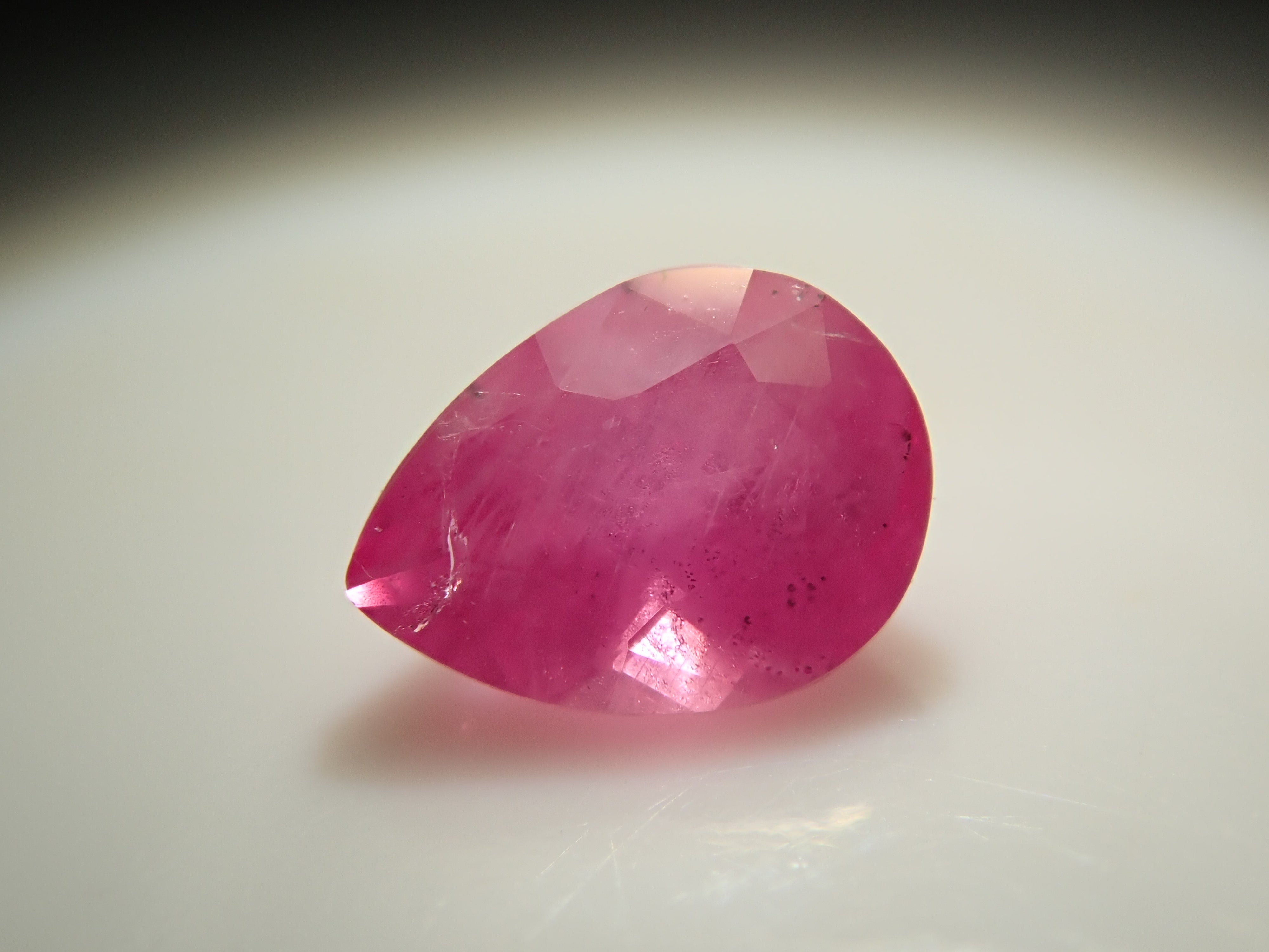 【11/29 22時販売】グリーンランド産ルビー 0.266ctルース 証明書