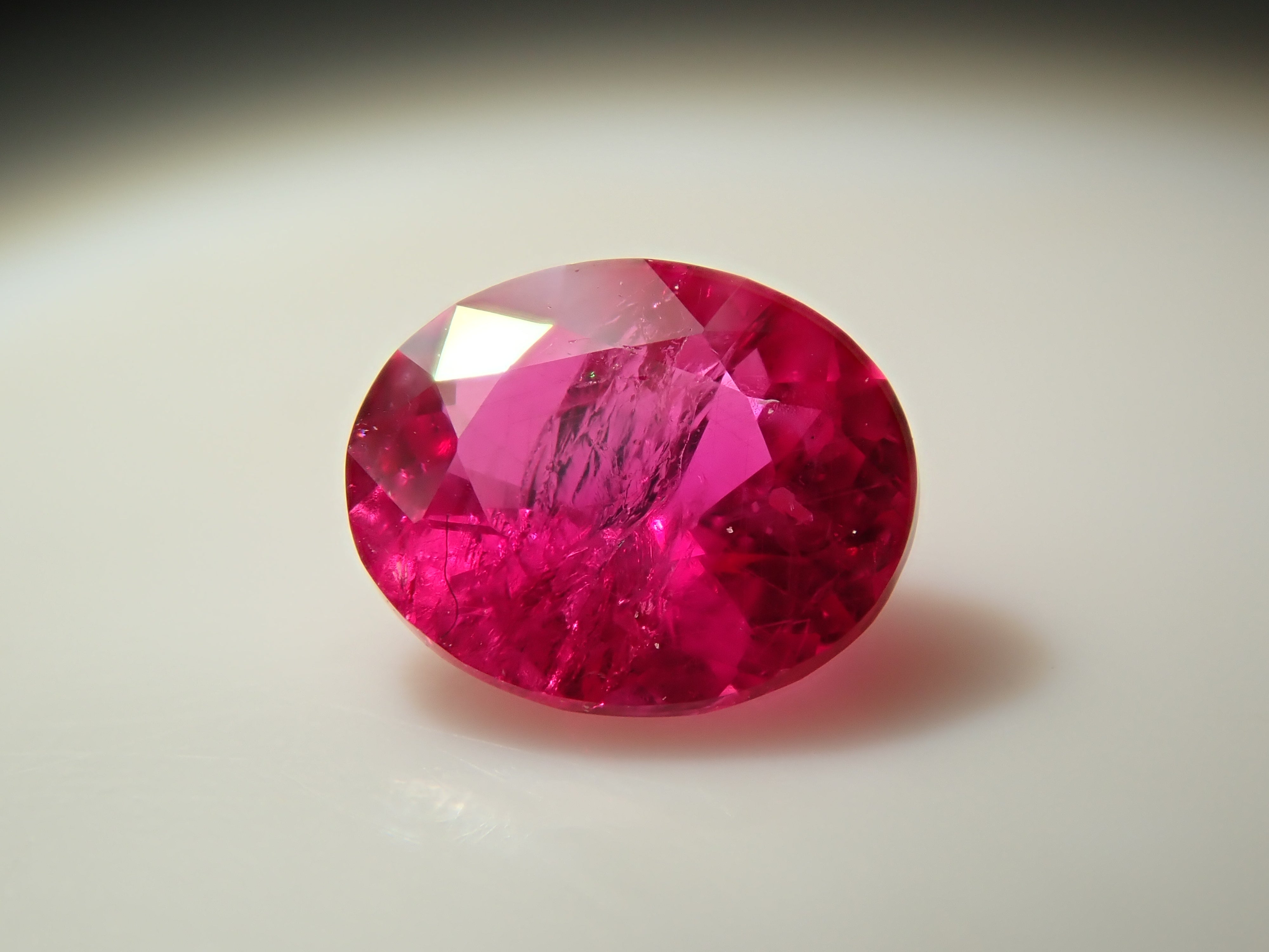 【11/29 22時販売】グリーンランド産ルビー 0.253ctルース 証明書