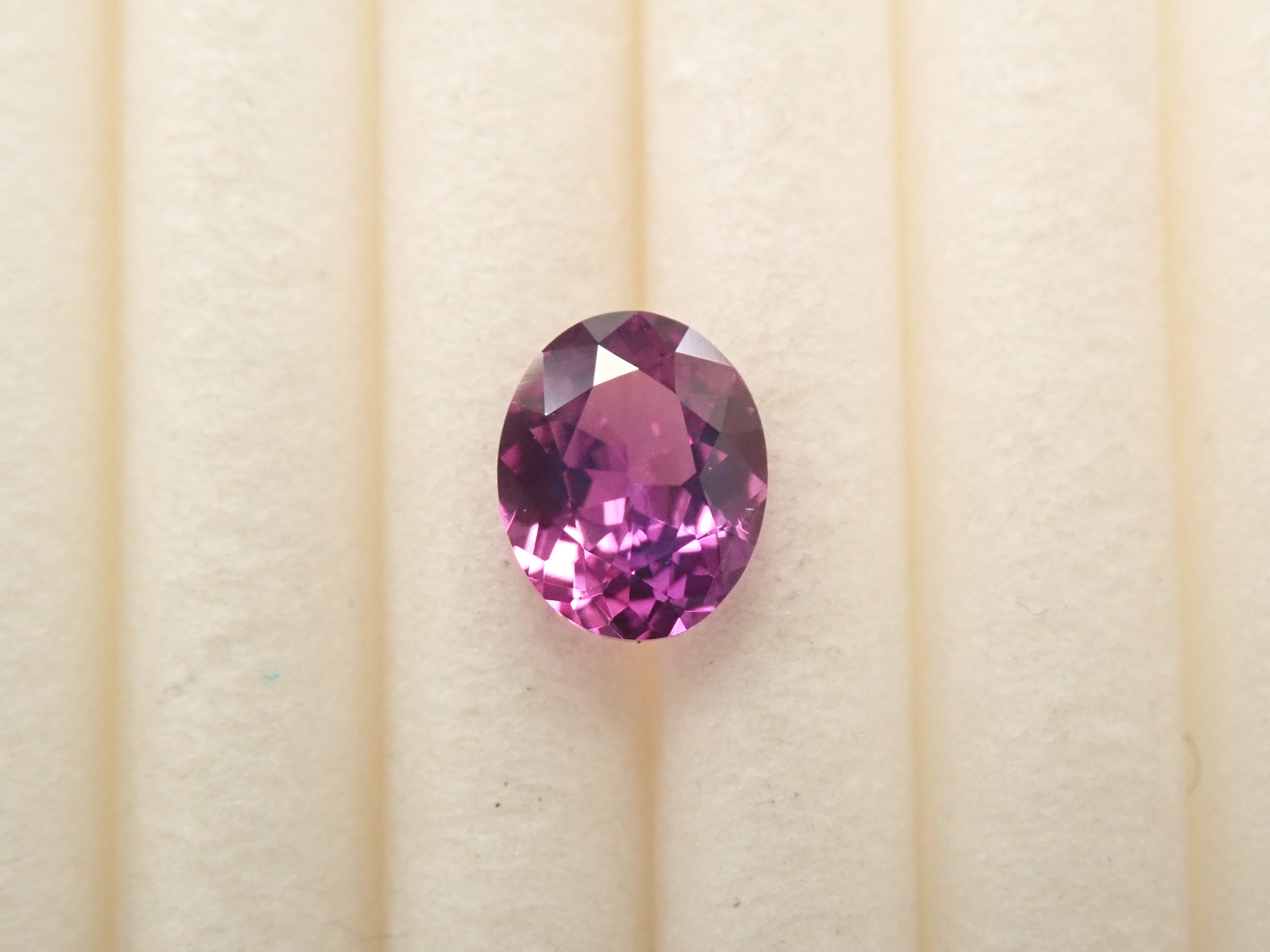 【12/7 22時販売】スリランカ産パープルサファイア 0.393ctルース