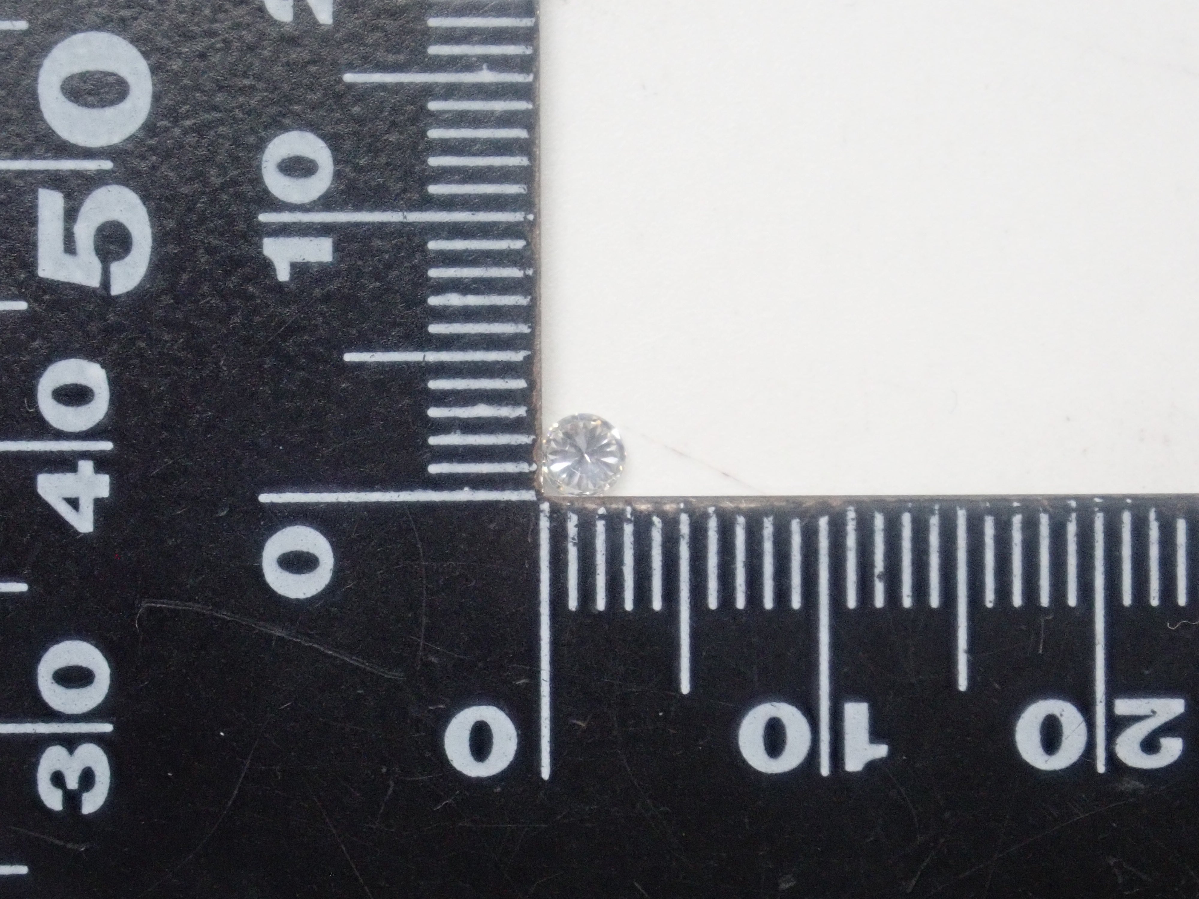 【11/29 22時販売】《限定10石》3.2mm/F/VVS-1/EXCELLENT(H&C)含むダイヤモンドガチャ《複数購入割引有》