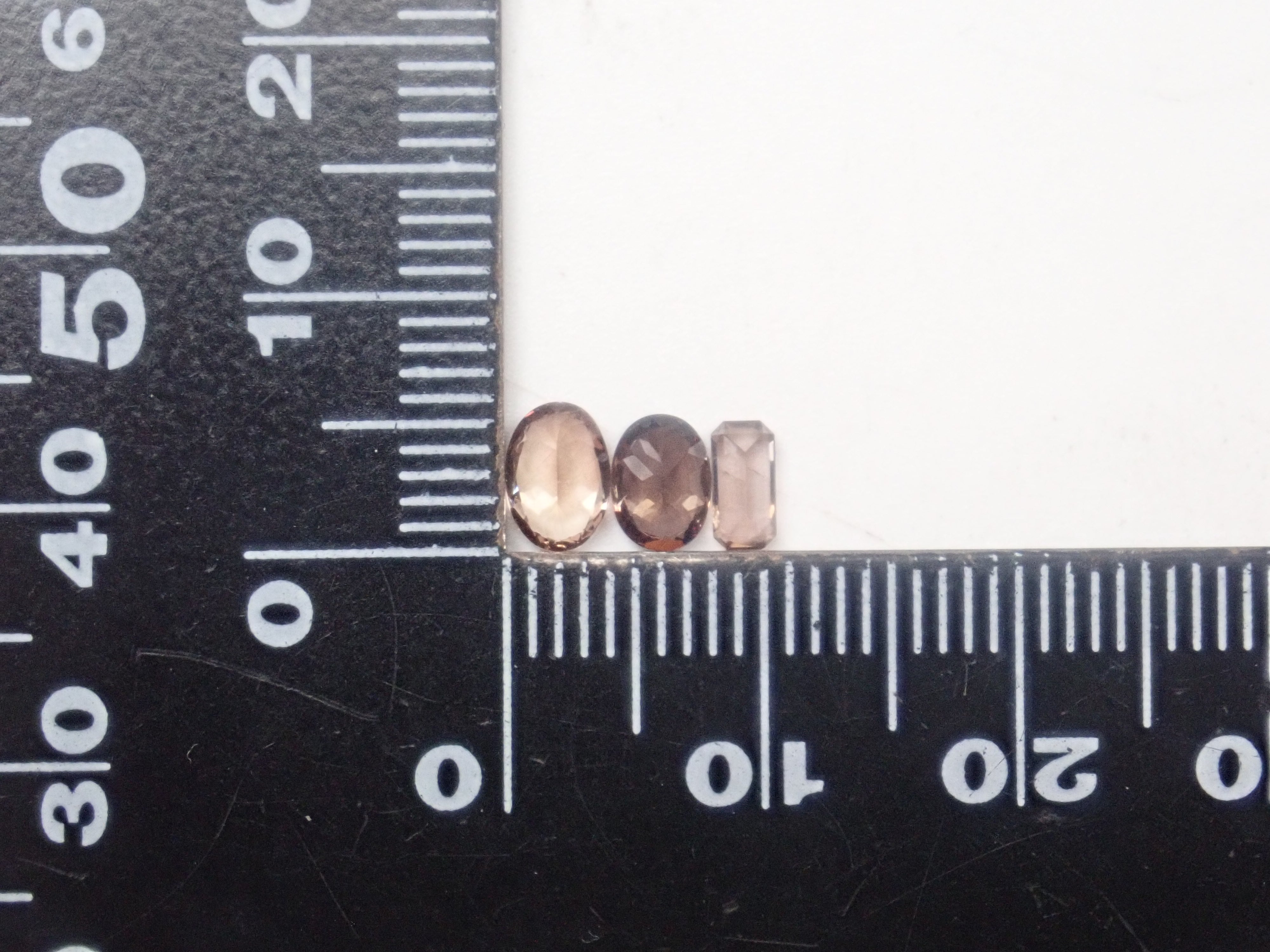 【11/30 22時販売】《限定14石》レアストーンガチャ💎辰砂(シンシャ)・ブラジル産パライバトルマリン0.21ct・レッドベリル・ベニトアイト・アキシナイト《複数購入割引有》