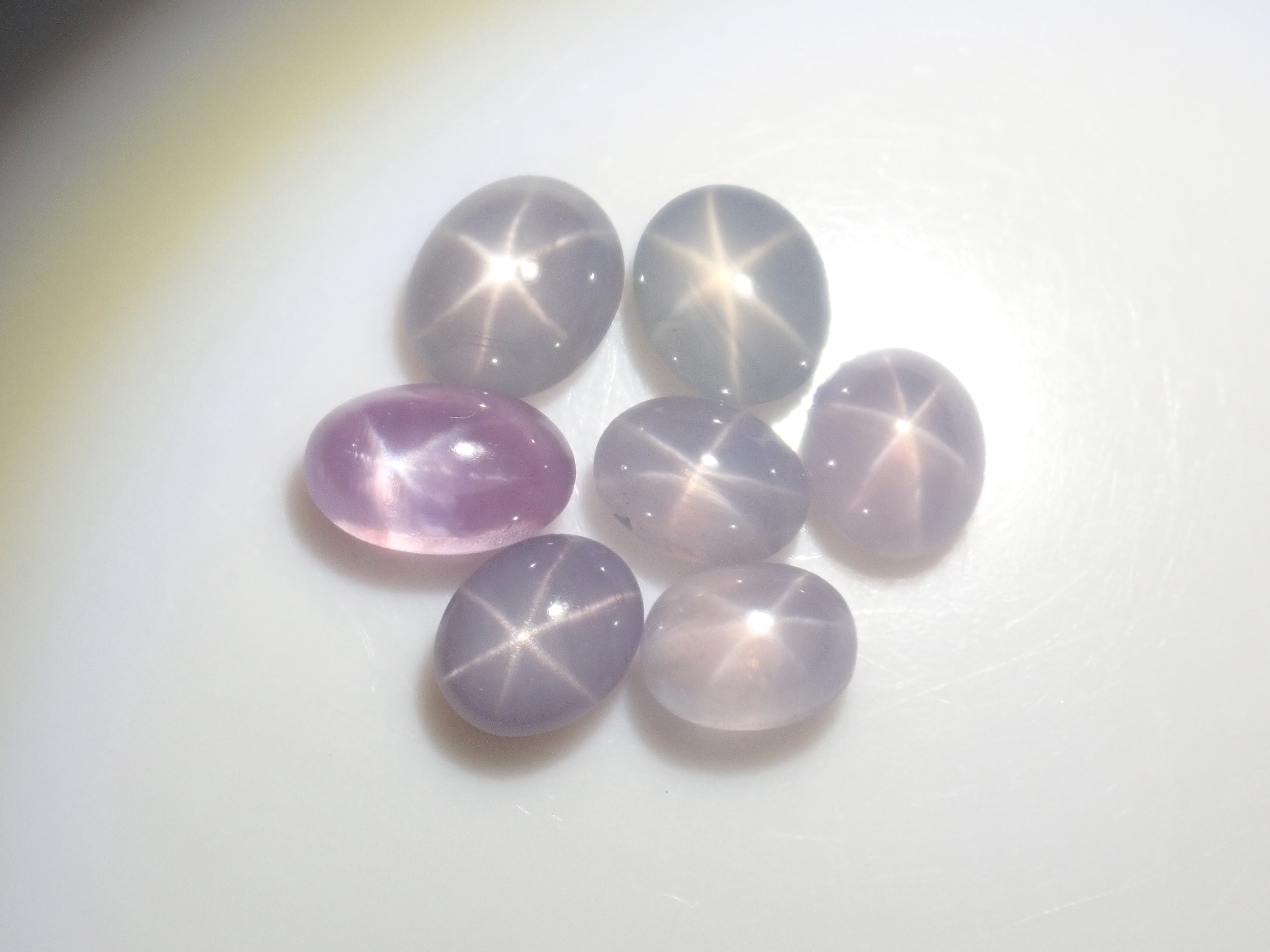 【11/23 22時販売】《限定7石》スリランカ産スターサファイア1石ルース《複数購入割引有》