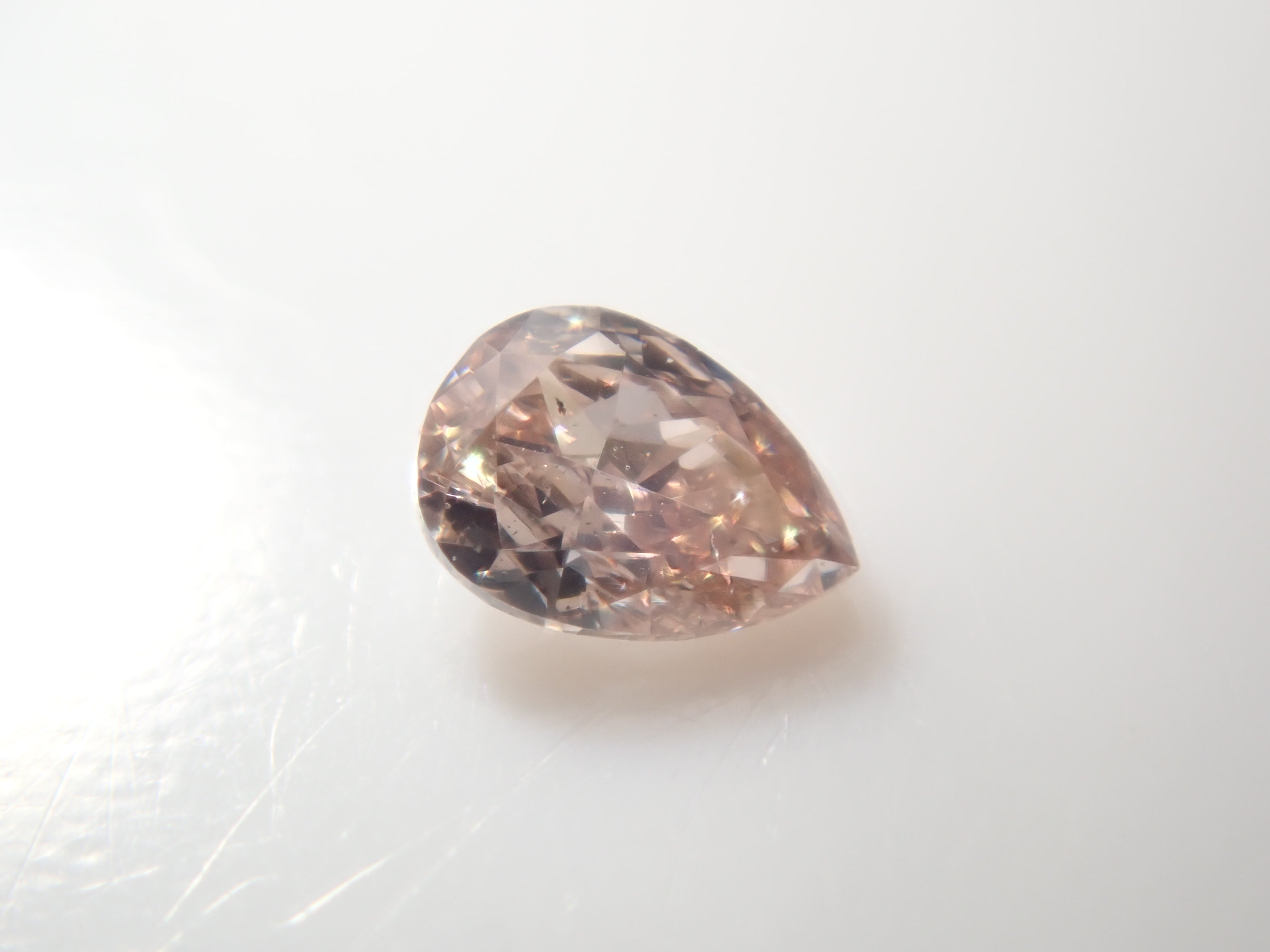 【11/29 22時販売】《限定20石》通常13万円のFANCY INTENSEのピンクダイヤモンド0.086ctを含むダイヤガチャ💎VSクラス相当のアイスブルーダイヤモンドな《複数購入割引有》