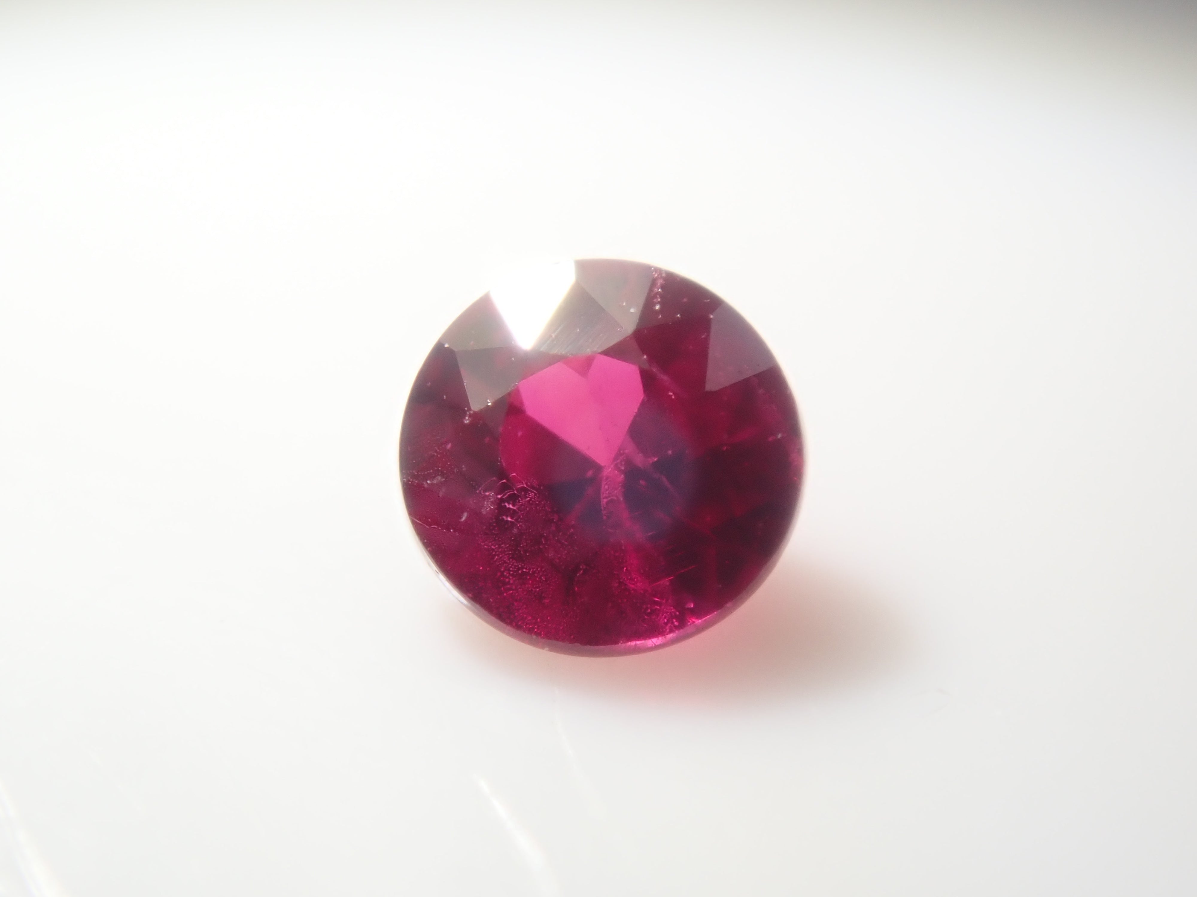 【12/5 22時販売】《限定20石》ピジョンブラッドルビーAGL加盟の鑑別書付6石含む赤色宝石ガチャ《複数購入割引有》