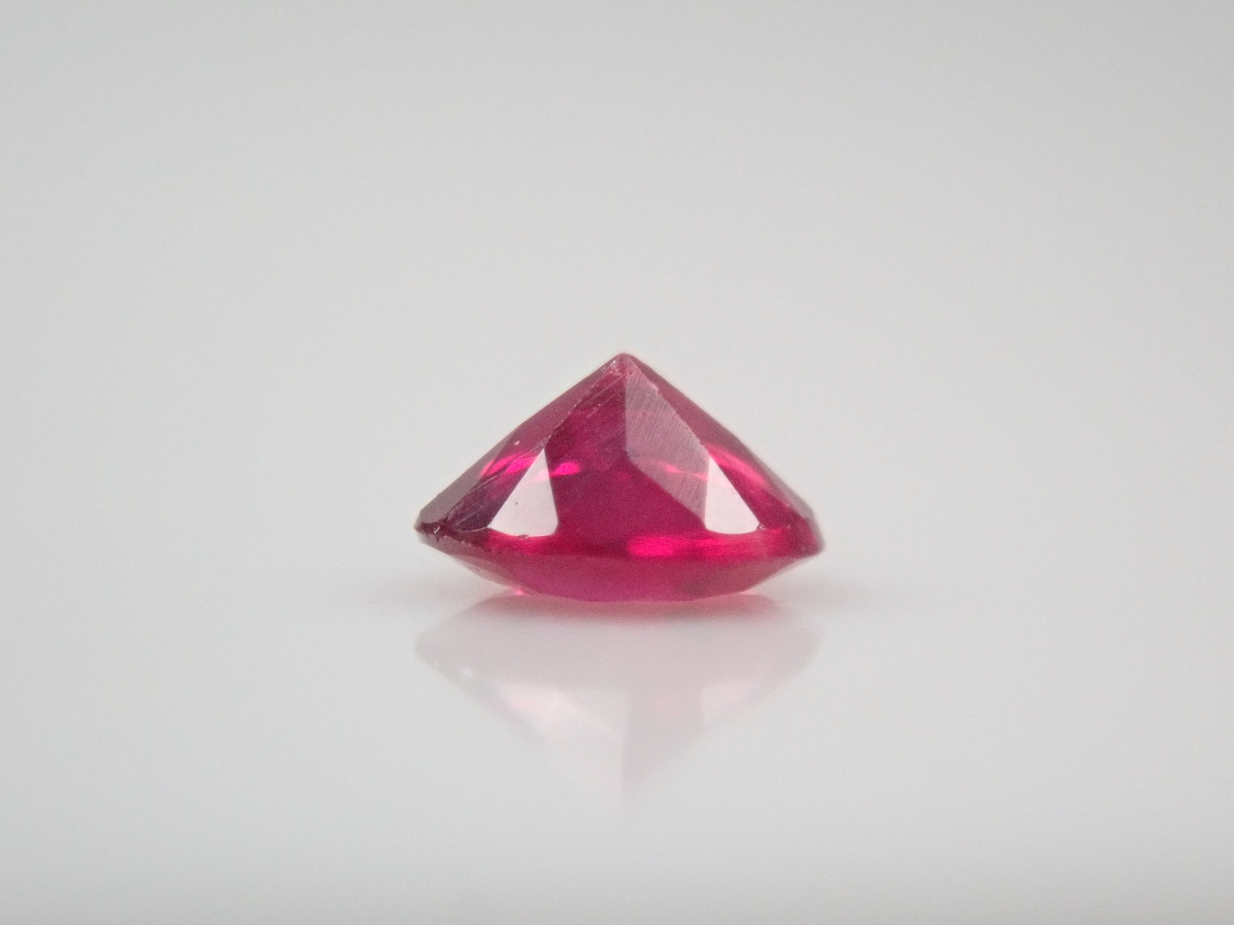 【12/5 22時販売】《限定20石》ピジョンブラッドルビーAGL加盟の鑑別書付6石含む赤色宝石ガチャ《複数購入割引有》