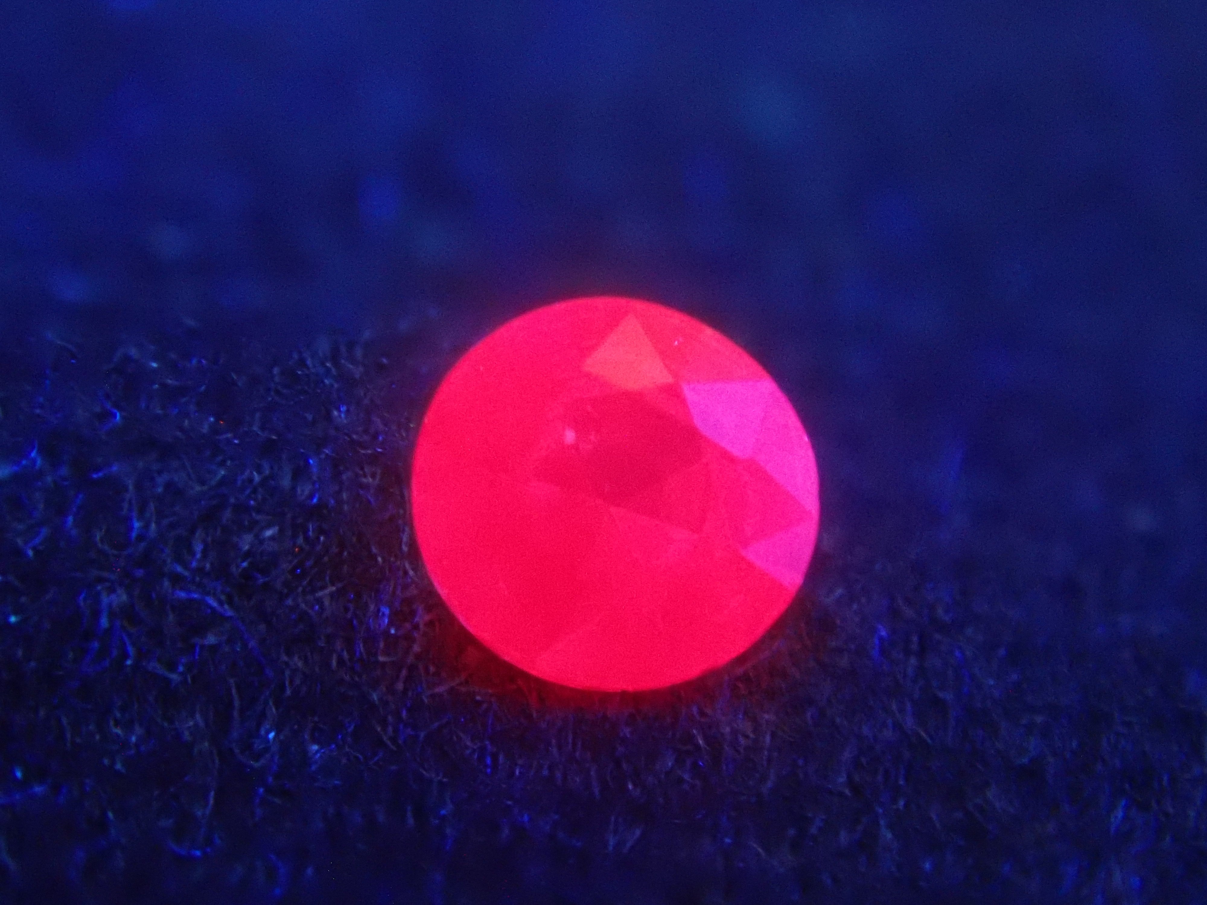 【12/5 22時販売】《限定20石》ピジョンブラッドルビーAGL加盟の鑑別書付6石含む赤色宝石ガチャ《複数購入割引有》