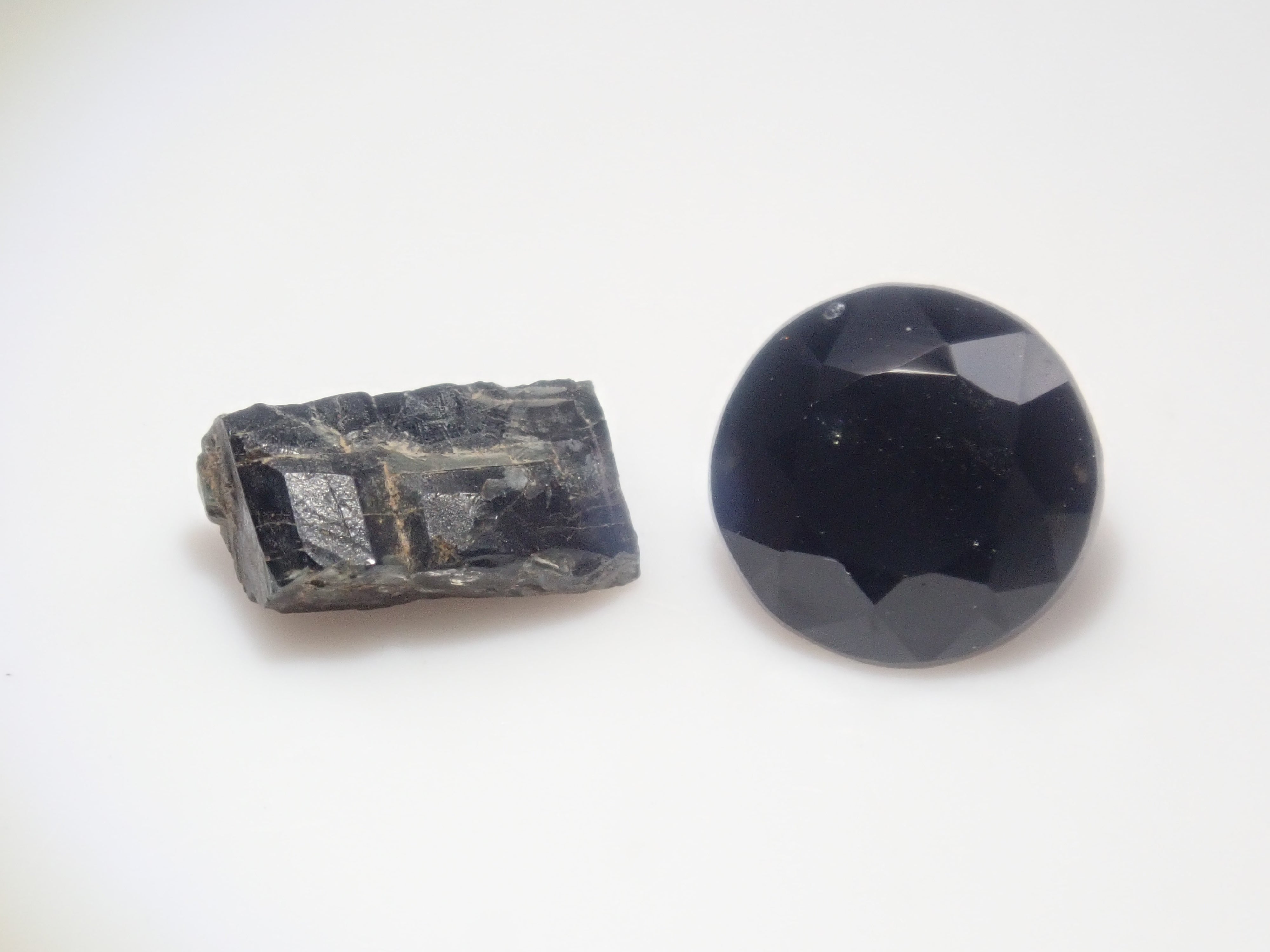 【12/6 22時販売】《数量限定》何が届くかお楽しみ!原石&ルース2石セットガチャ〈レアストーンあり〉《複数購入割引有》