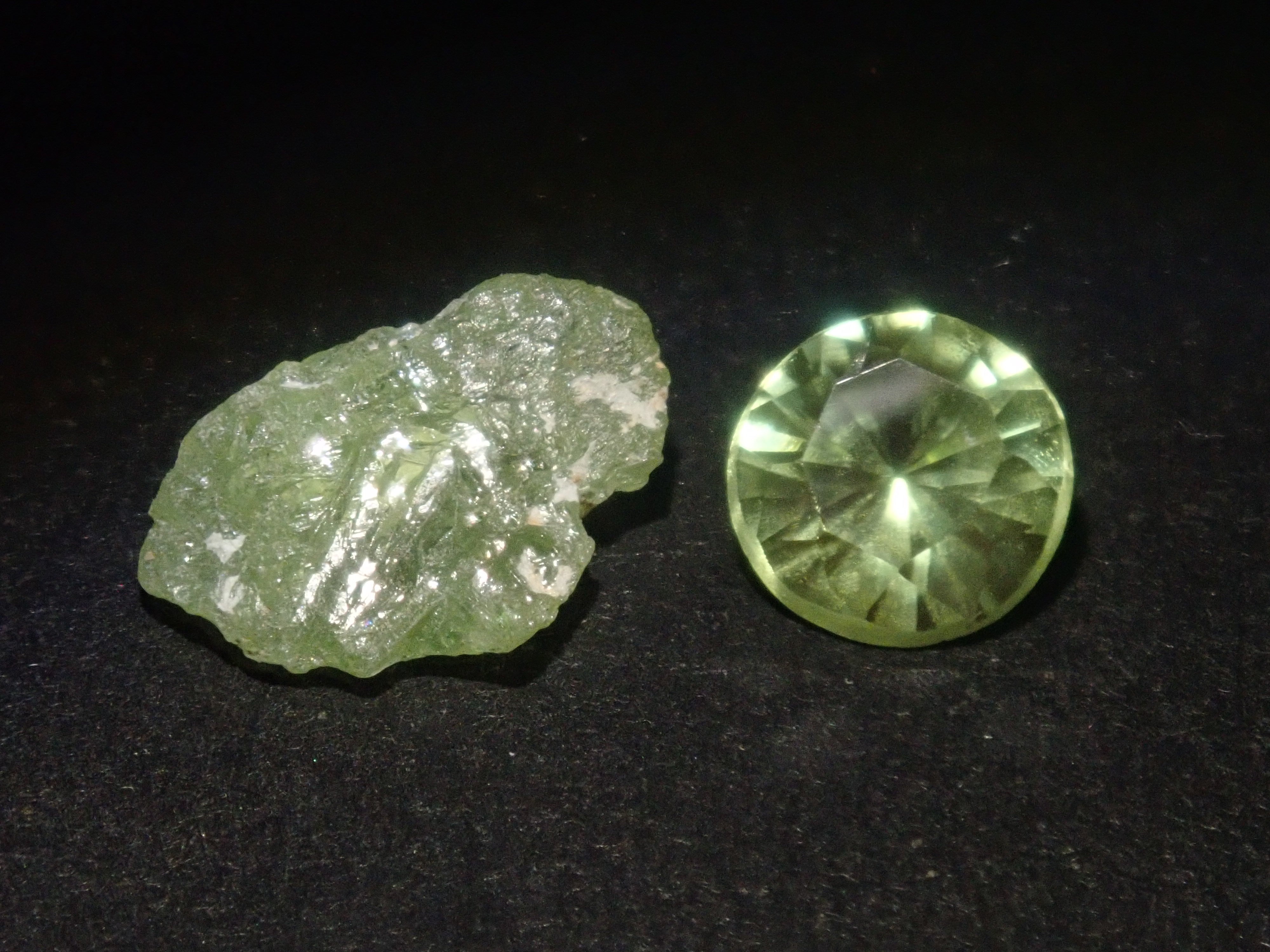 【12/6 22時販売】《数量限定》何が届くかお楽しみ!原石&ルース2石セットガチャ〈レアストーンあり〉《複数購入割引有》