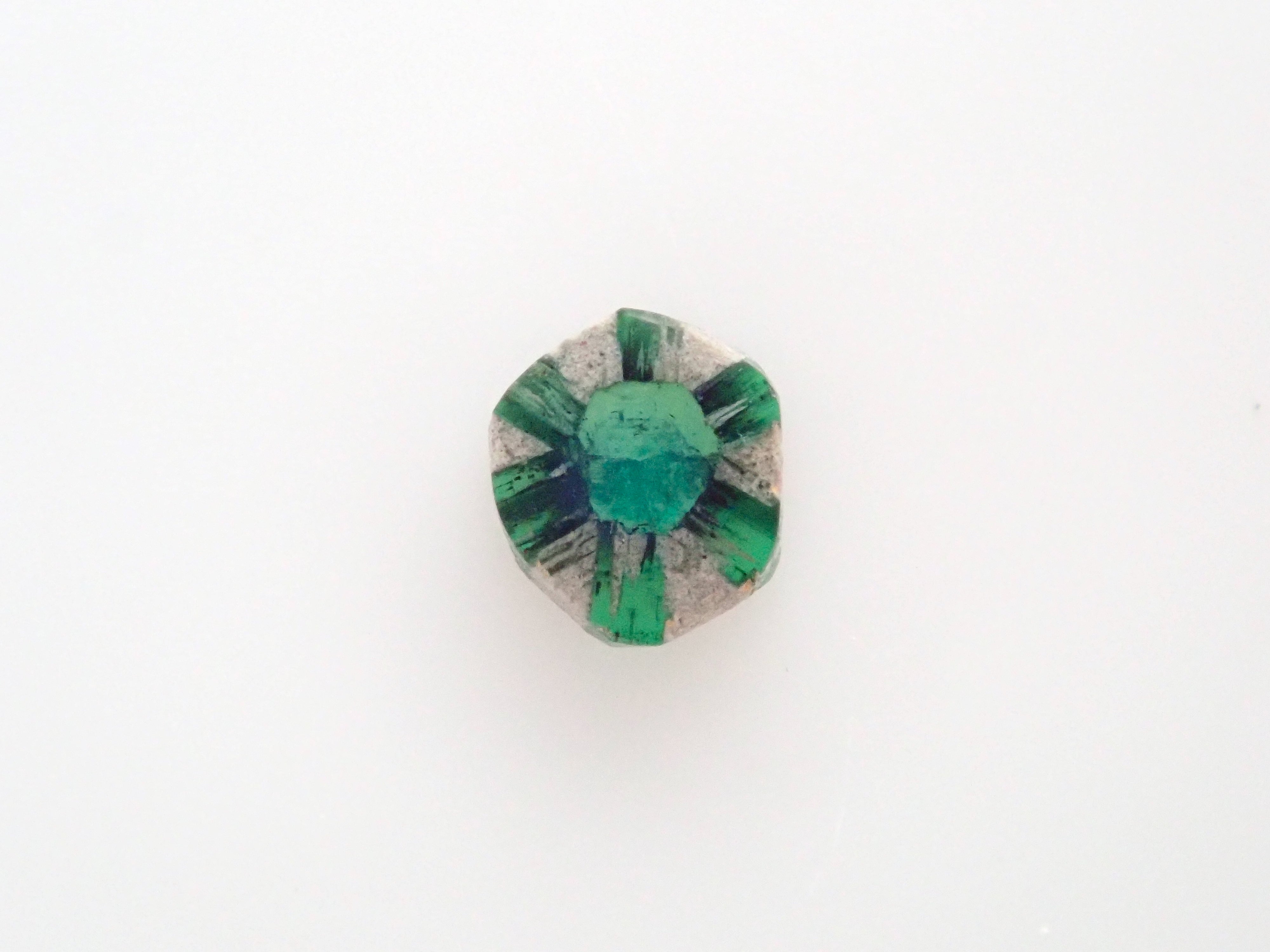 哥倫比亞達碧茲祖母綠(逆達碧茲)0.131 克拉原石