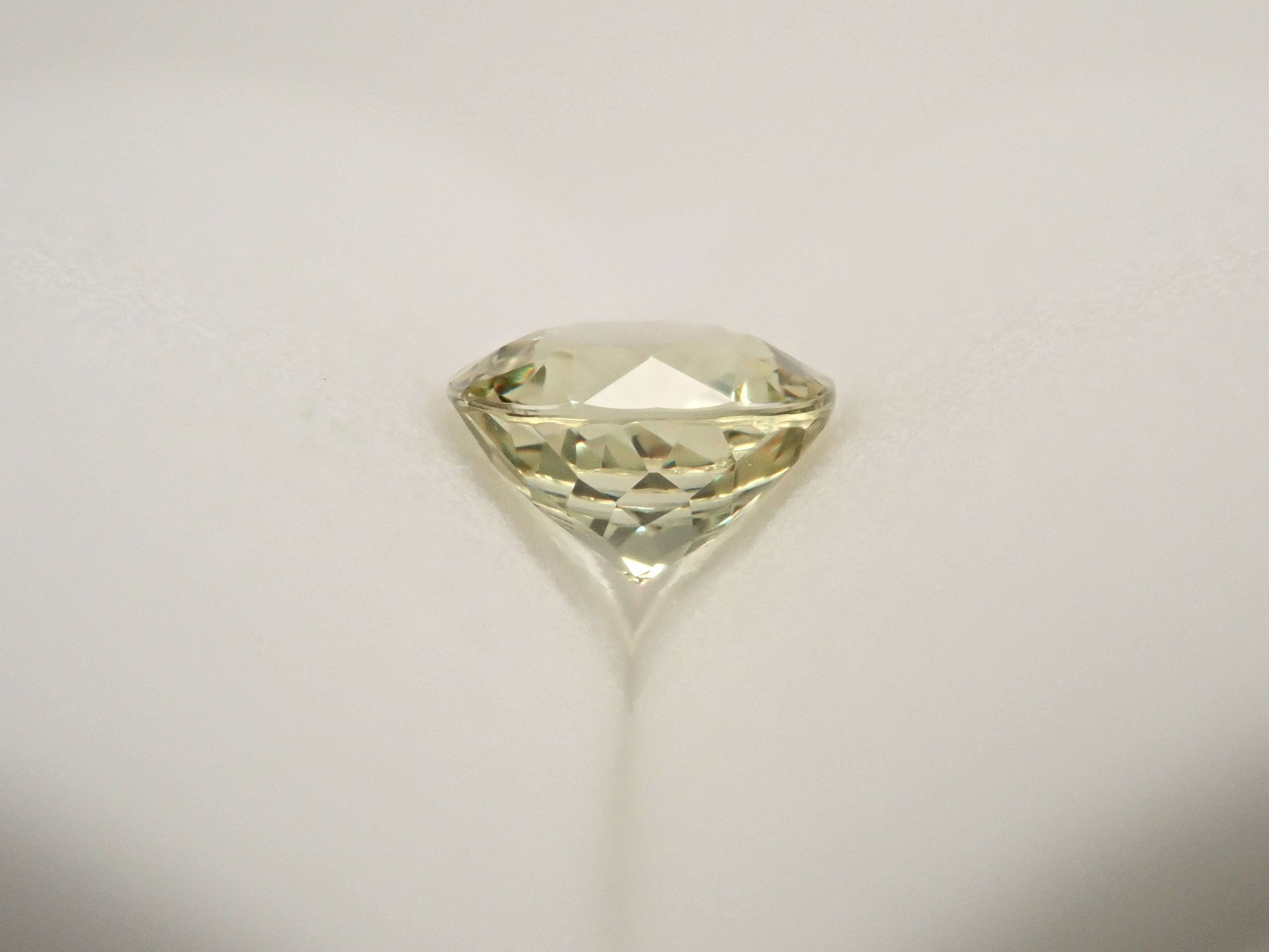 【12/12 22時販売】マリ共和国産マリガーネット(グロッシュラー/アンドラダイト・ガーネット) 0.741ctルース 鑑別書