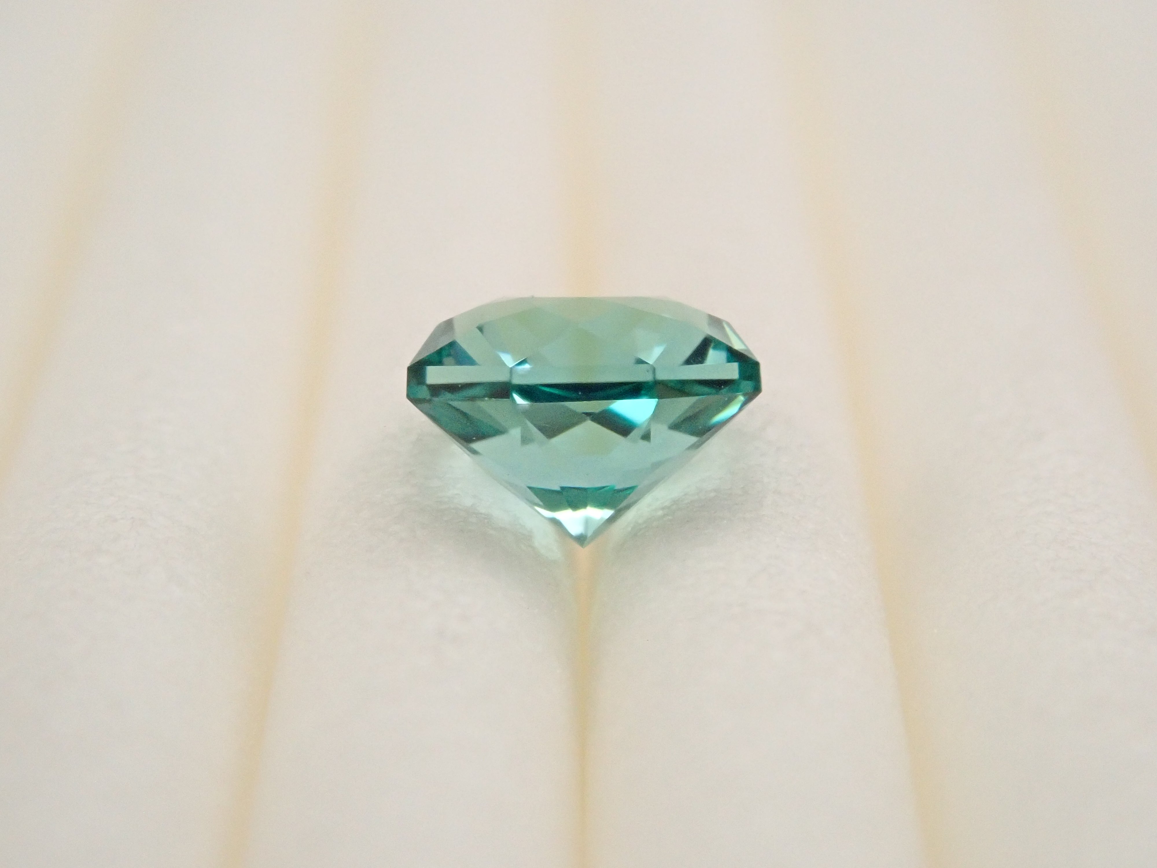 Synthetic quartz 0.430ct loose stone