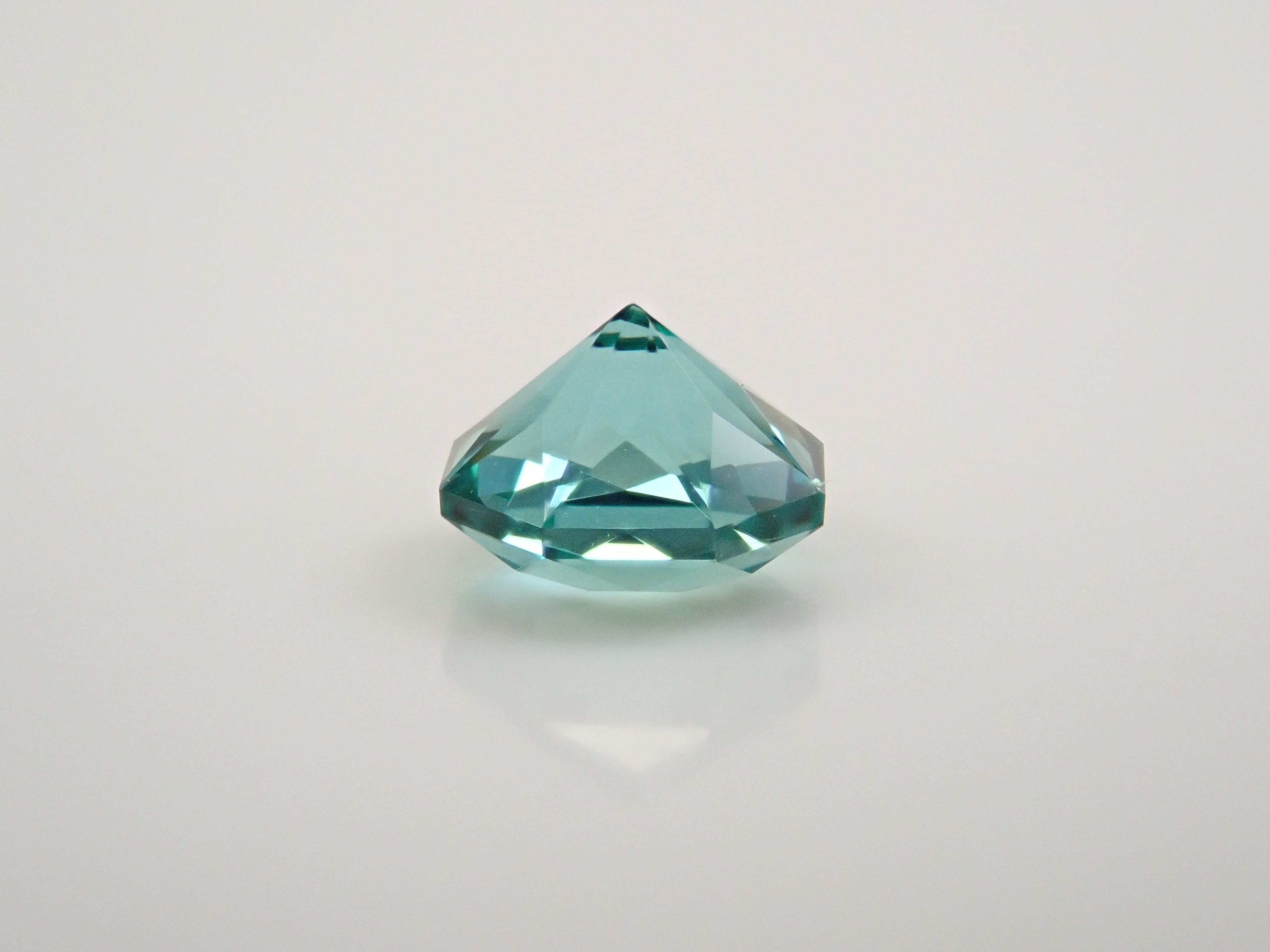 Synthetic quartz 0.430ct loose stone